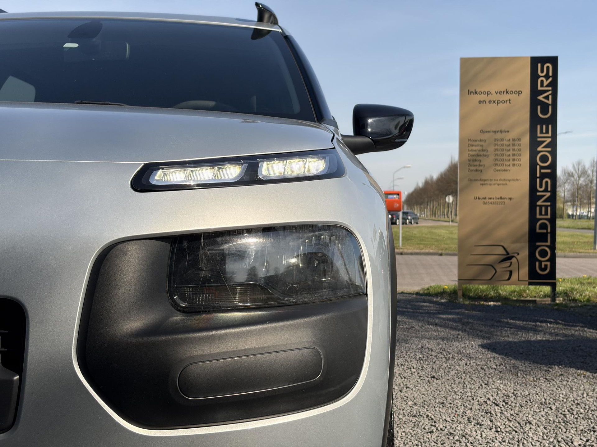 Citroen C4 Cactus 1.2 PureTech Shine 2e Eigenaar,Camera,Navi,Trekhaak,Pdc,Dealer Onderhouden,N.A.P,Lm velgen,Bj 12-2016,Apk tot 02-2027
