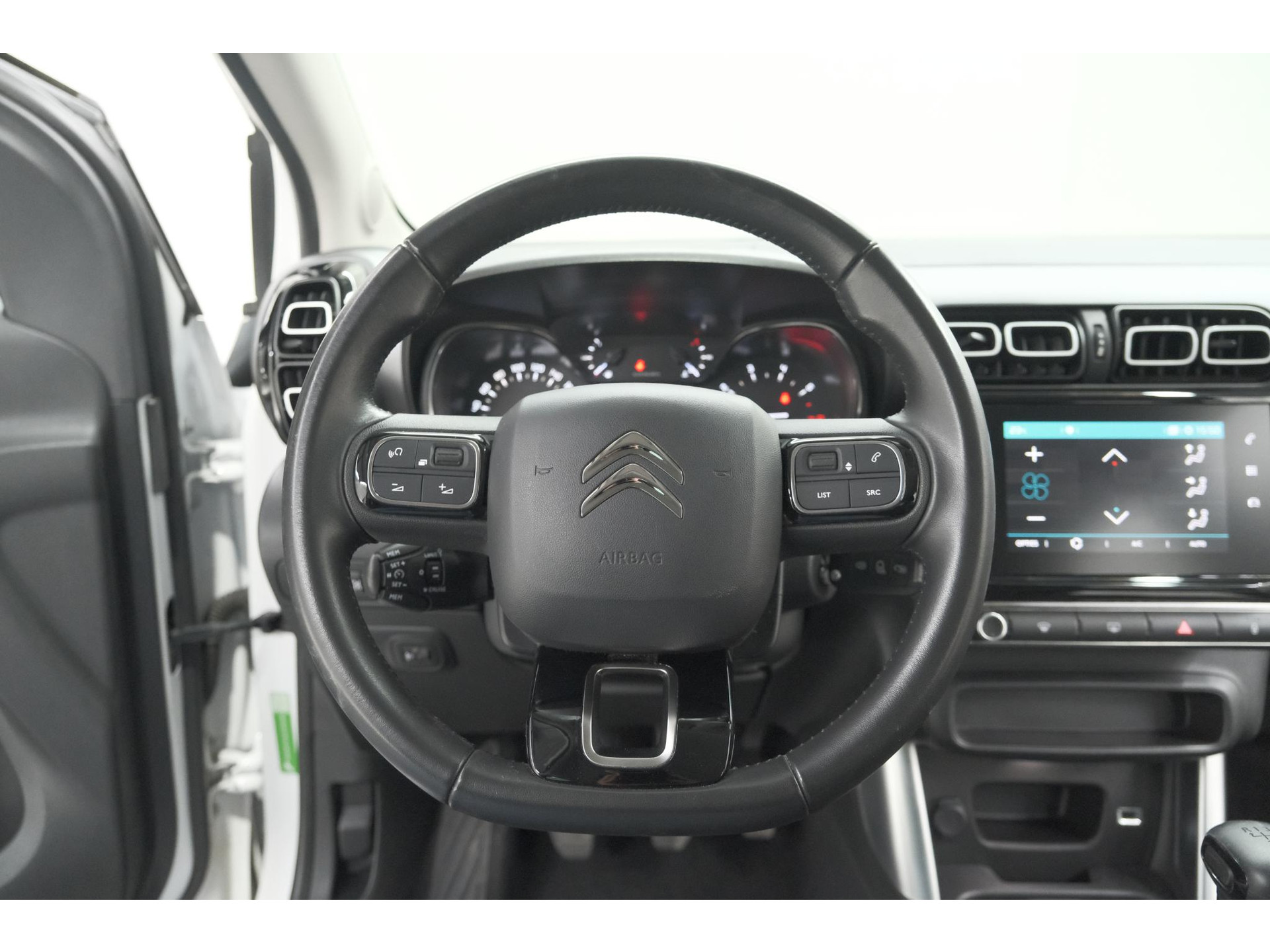 Citroen C3 Aircross PureTech 110 Feel | Navigatie | Parkeersensoren | Climate Control | Apple Carplay