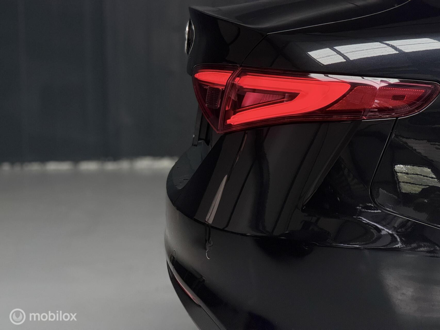 Alfa Romeo Giulia 2.2 Super|Automaat|Leder|Harman Kardon|Camera|Navi