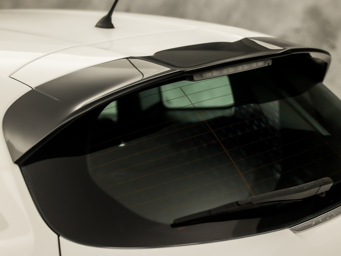Peugeot 208 1.0 VTi Sport (SCHERM, BLUETOOTH, ELEK RAMEN, SPORTSTOELEN, CRUISE, NIEUWE APK, NIEUWSTAAT)