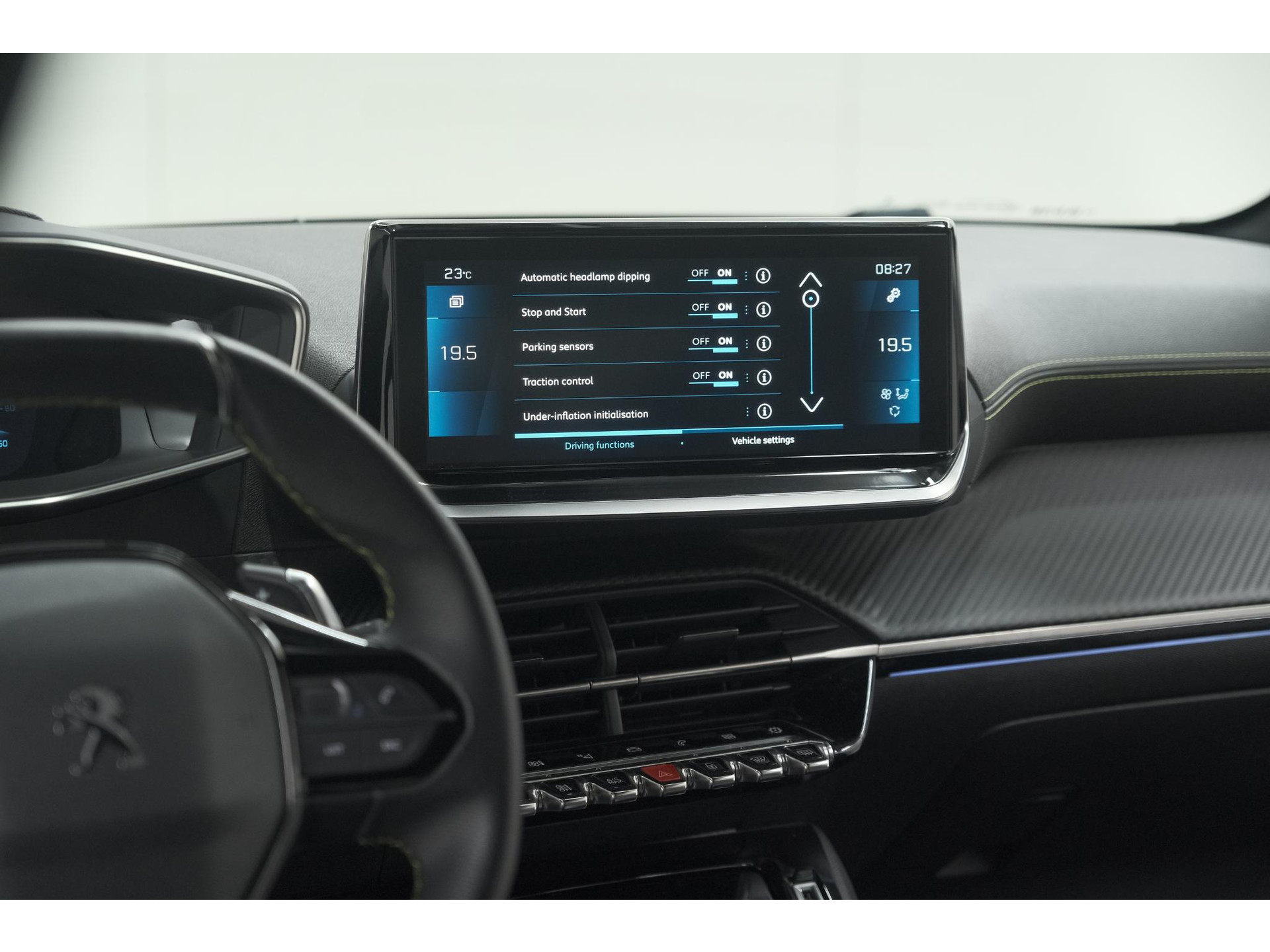 Peugeot 208 PureTech 131 EAT8 GT | Camera | Dodehoekdetectie | Navigatie | Carplay