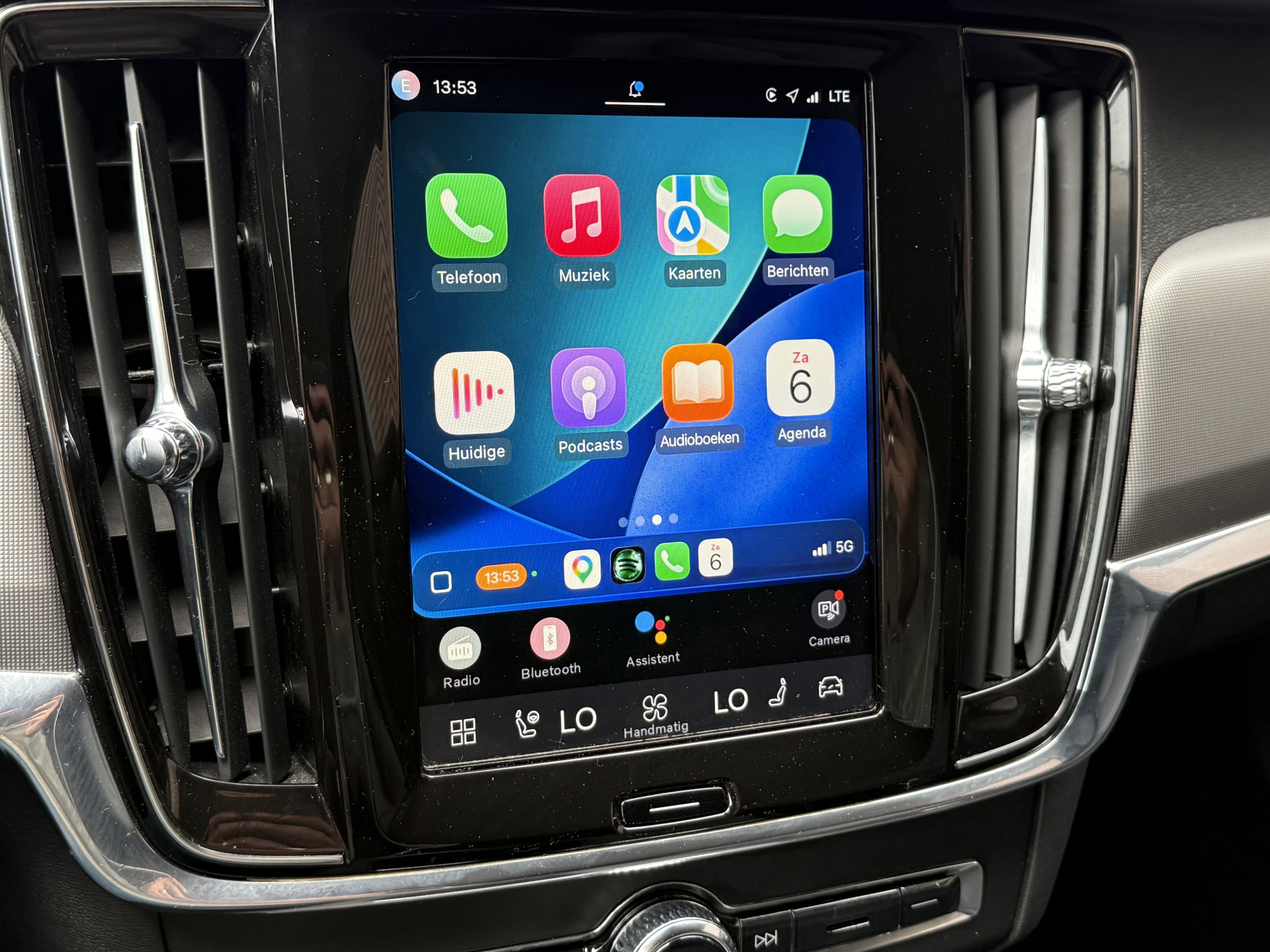 Volvo V90 2.0 B4 Momentum Business | Keyless | Trekhaak | Apple Carplay