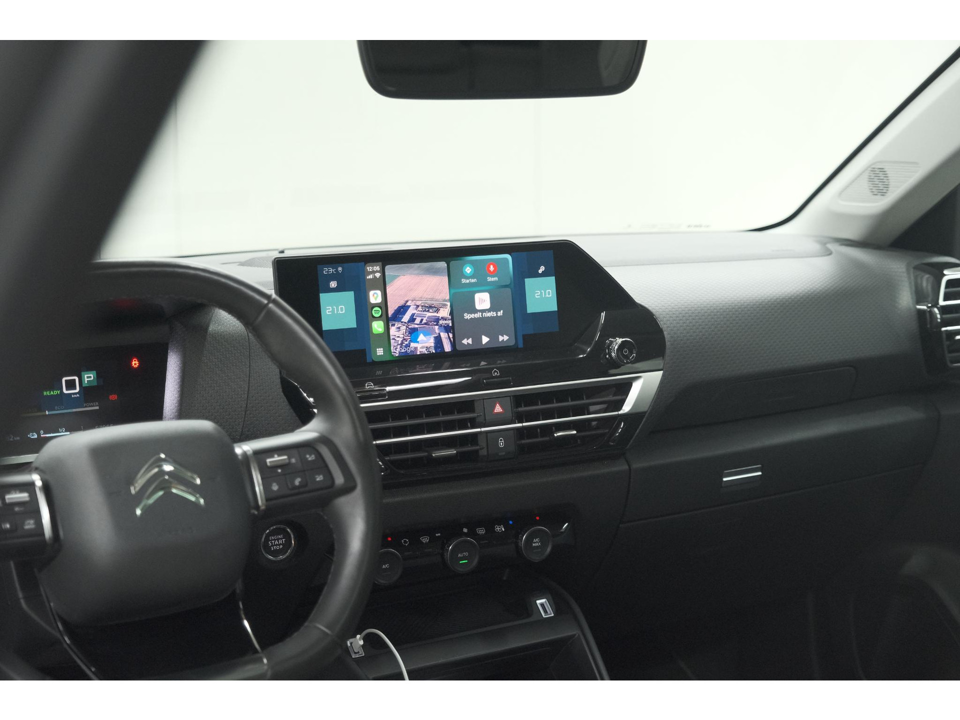 Citroen Ë-C4 Shine 50 kWh | Elektrisch Panoramadak | Camera | Adaptieve Cruise Control