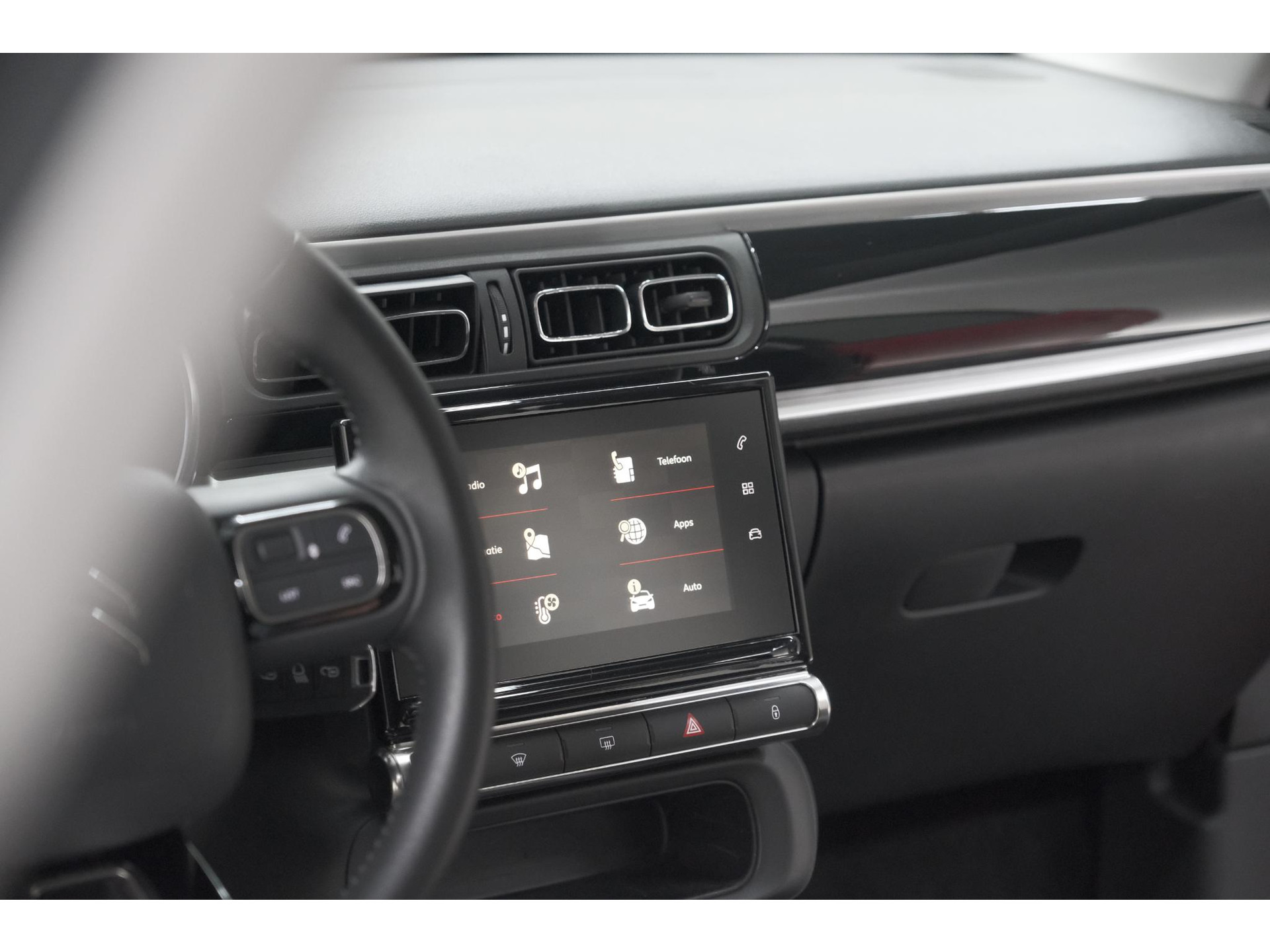 Citroen C3 PureTech 82 S&S Shine | Camera | Apple Carplay | Parkeersensoren | 16 Inch Velgen