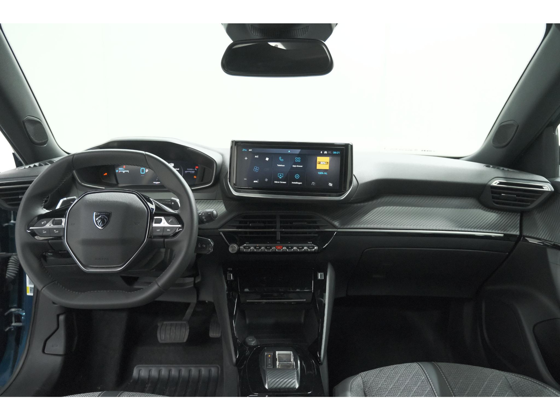 Peugeot 2008 1.2 Hybrid 145 Allure | Apple Carplay | Climate Control | Parkeersensoren Voor + Achter