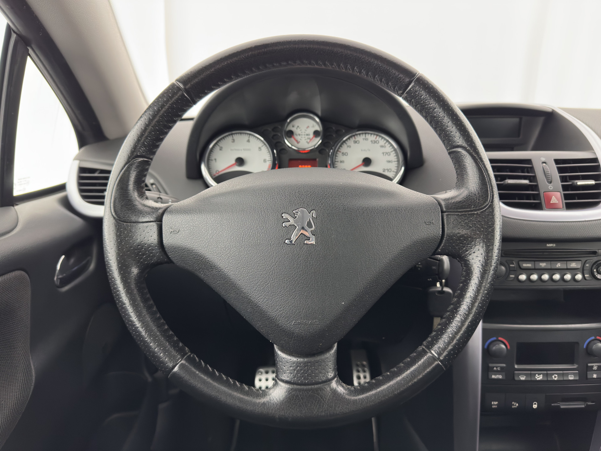 Peugeot 207 CC 1.6 VTi Pack Sport *HEATED-SPORTSEATS | ECC | RADIO/CD-MP3 | AIRSCARF | 17''ALU*