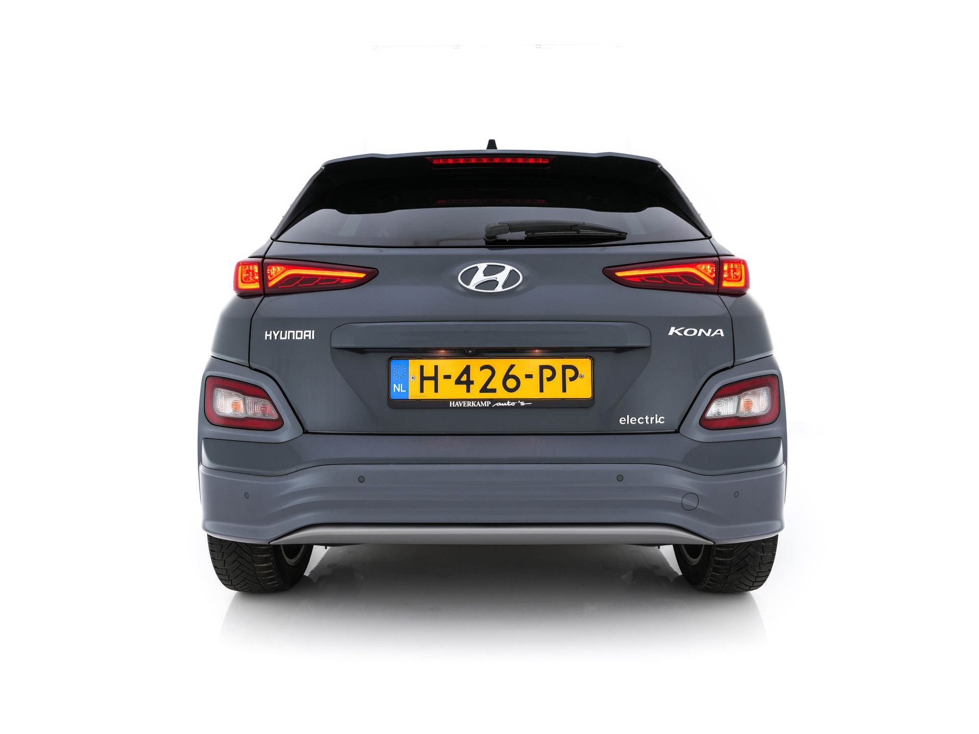 Hyundai Kona EV Premium 64 kWh ( Fase-3 ) { SOH-96%) (INCL-BTW) *AUT | HEAT-PUMP | NAVI-FULLMAP | KEYLESS | CAMERA | DAB | ECC | PDC | ADAPTIVE-CRUISE | CCS-FASTLOADER | LANE-ASSIST | HEATED-COMFORTSEATS | 17''ALU*
