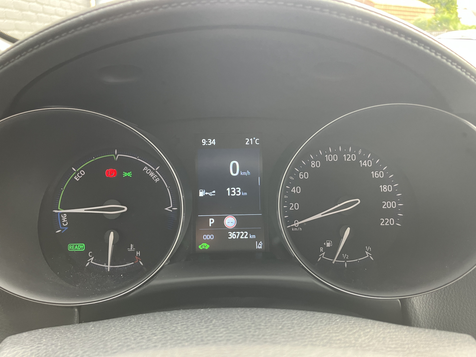 Toyota C-HR 1.8 Hybrid Active AUT. | 1e eigenaar | navigatie | camera | apple carplay | cruise control | 36.000 KM