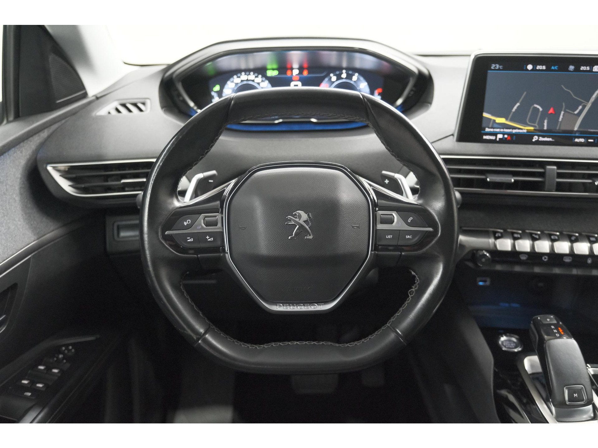 Peugeot 5008 PureTech 130 EAT8 Crossway | Trekhaak | Camera | Navigatie | Apple Carplay
