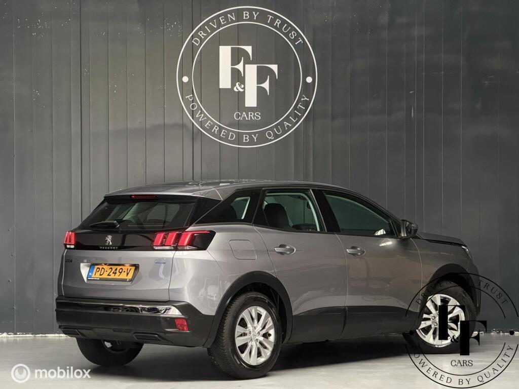 Peugeot 3008 1.2 PureTech Active|Automaat|CarPlay|Camera|Trekhaak|NAP