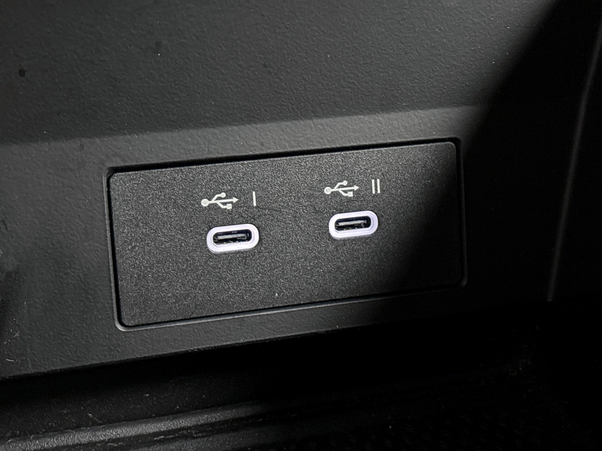 Renault Captur 1.8 E-Tech full hybrid 160 techno | CAMERA | NAVI