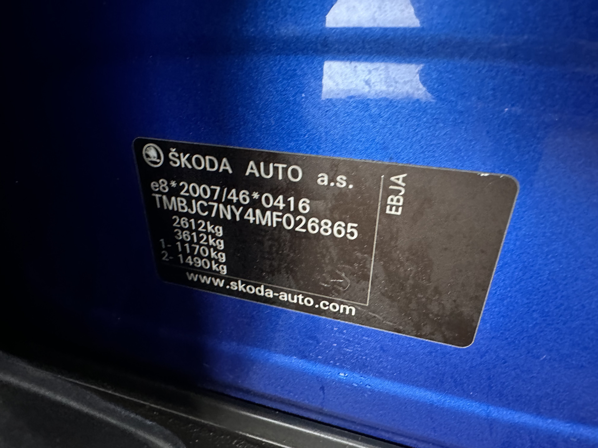 ŠKODA Enyaq iV 80 [ 3-Fase ] {SOH-88% } (INCL-BTW) *LEATHER-FABRIC | FULL-LED | DIGI-COCKPIT | CAMERA | KEYLESS | NAVI-FULLMAP | AMBIENT-LIGHT | ECC | HEATED-COMFORTSEATS | DAB+ | PDC | CRUISE | CARPLAY | TOWBAR | 19"ALU*