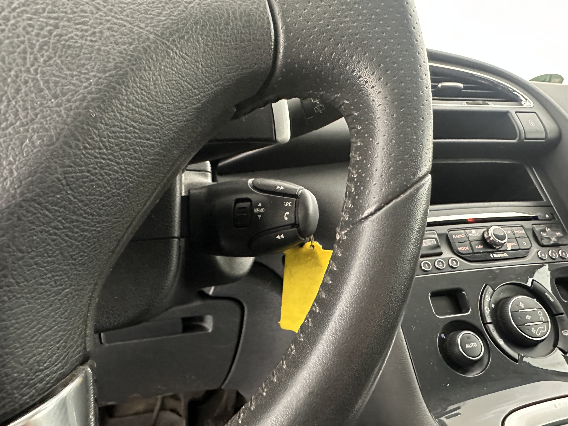 Peugeot 3008 2.0 HDiF HYbrid4 Aut. *NAVI-FULLMAP | COMFORT-SEATS | ECC | SHIFT-PADDLES | PDC | CRUISE | 16''ALU*