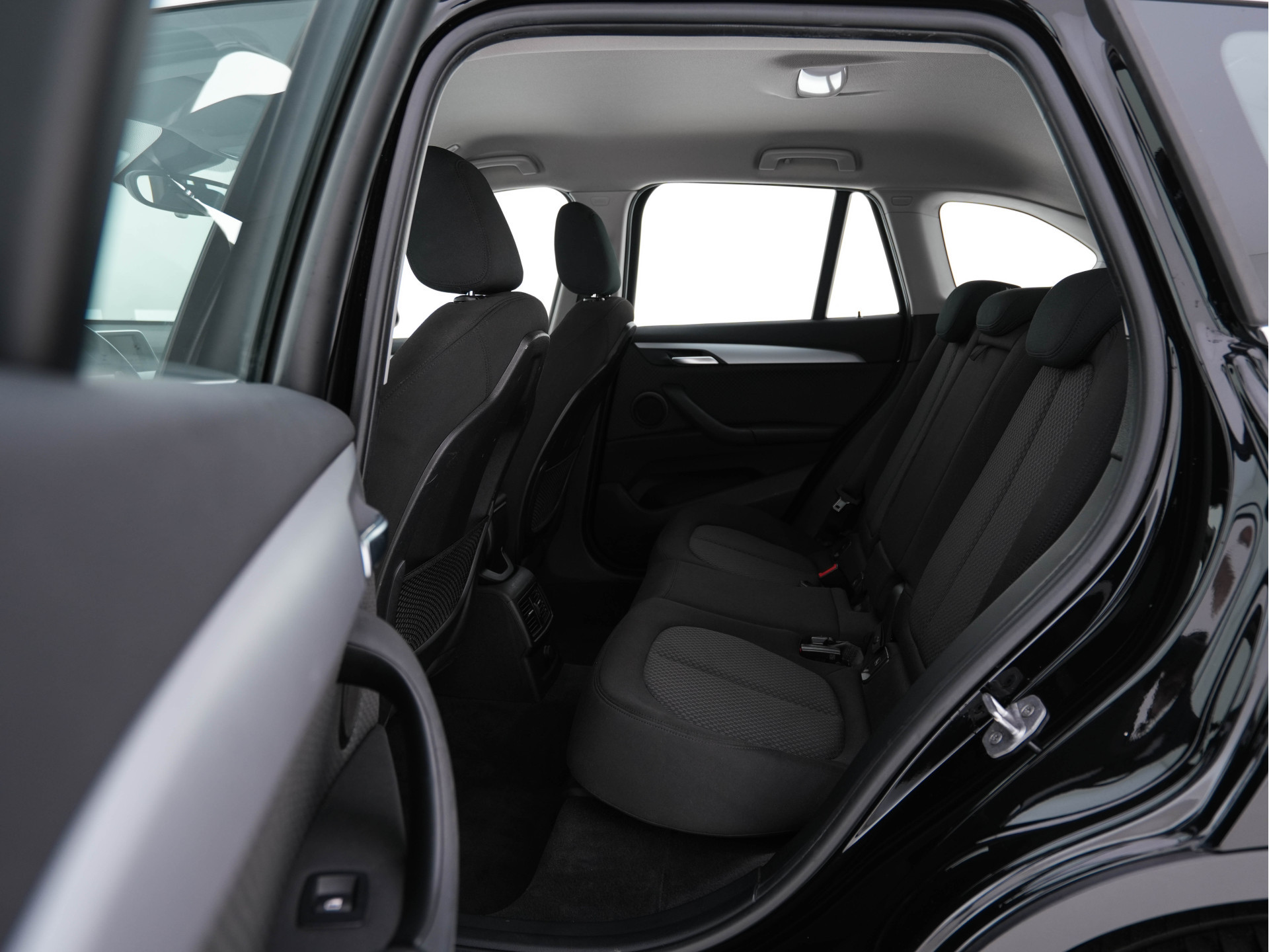 BMW X1 sDrive16d Centennial Executive *NAVI-FULLMAP | FULL-LED | ECC | PDC | CRUISE | COMFORT-SEATS | TOWBAR | 17''ALU *