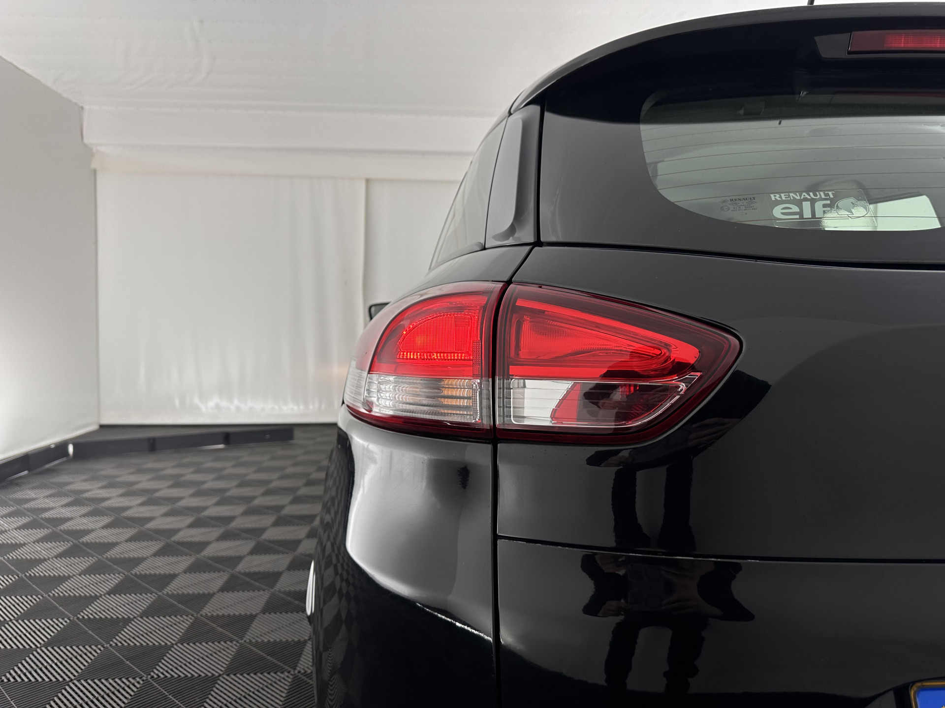 Renault Clio Estate 0.9 TCe Expression *NAVI-FULLMAP | COMFORTSEATS | AIRCO | CRUISE | PDC | TOWBAR | 16''ALU *