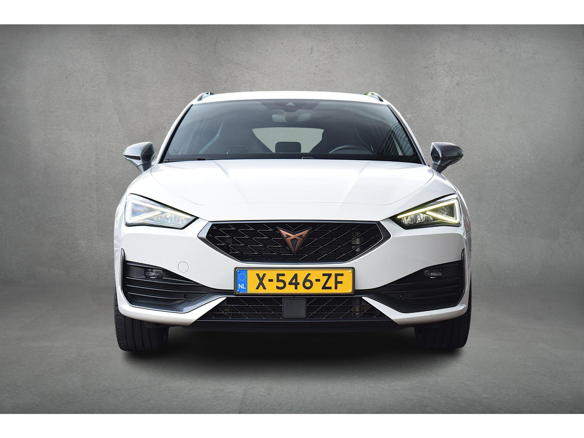 CUPRA Leon Sportstourer 1.4 e-Hybrid VZ Business | 245 PK | Half Leer | Apple CarPlay | Stuurverwarming
