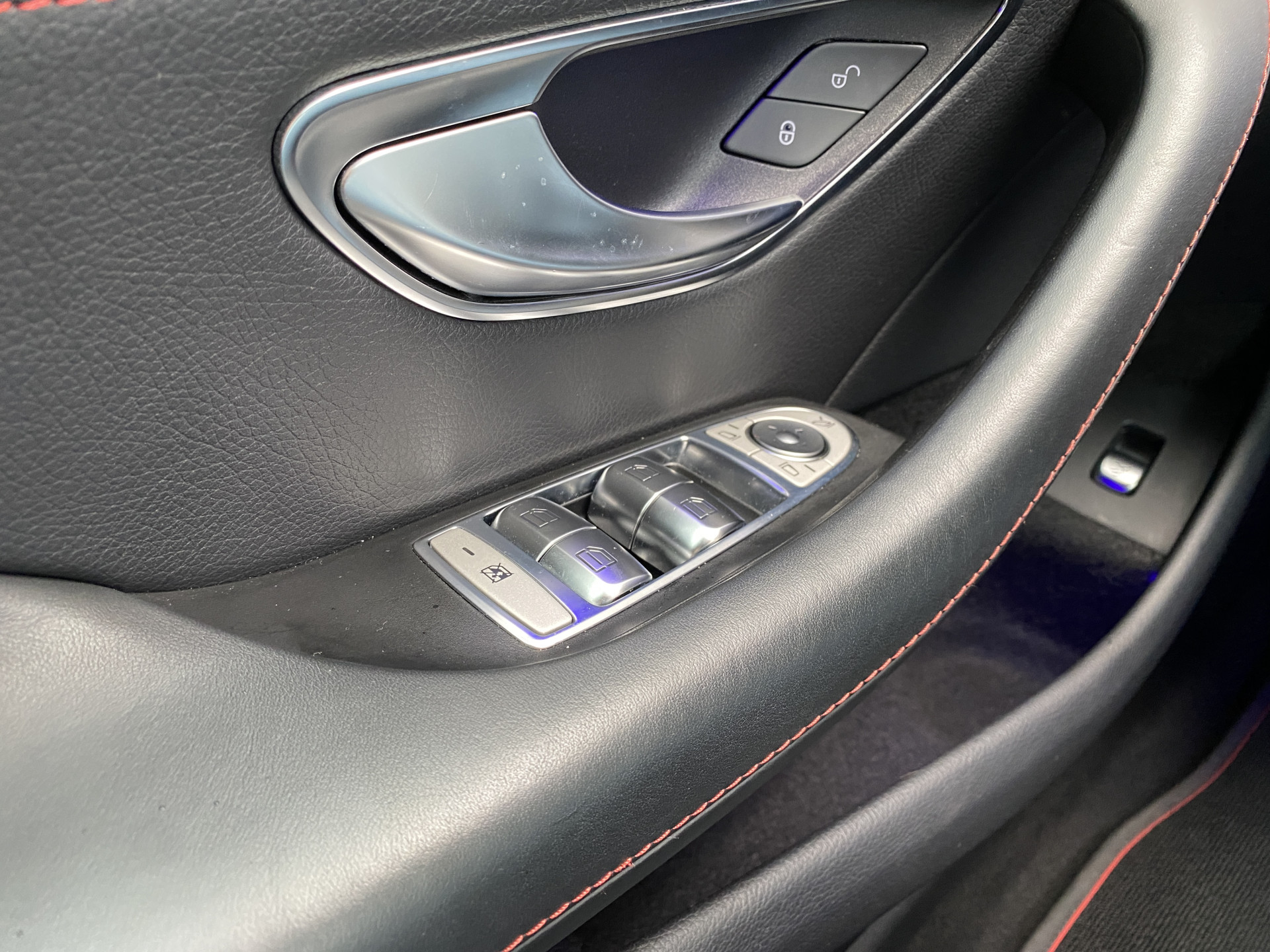 Mercedes-Benz CLS-klasse AMG 53 4MATIC+ Premium Plus 435 PK | dealer onderh. | luchtvering | night pakket | full option | AMG drivers package