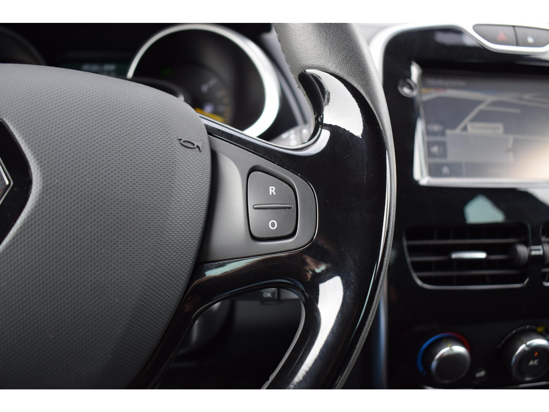 Renault Clio 0.9 TCe Dynamique GT- Line | Airco | Navi | Cruise | Keyless