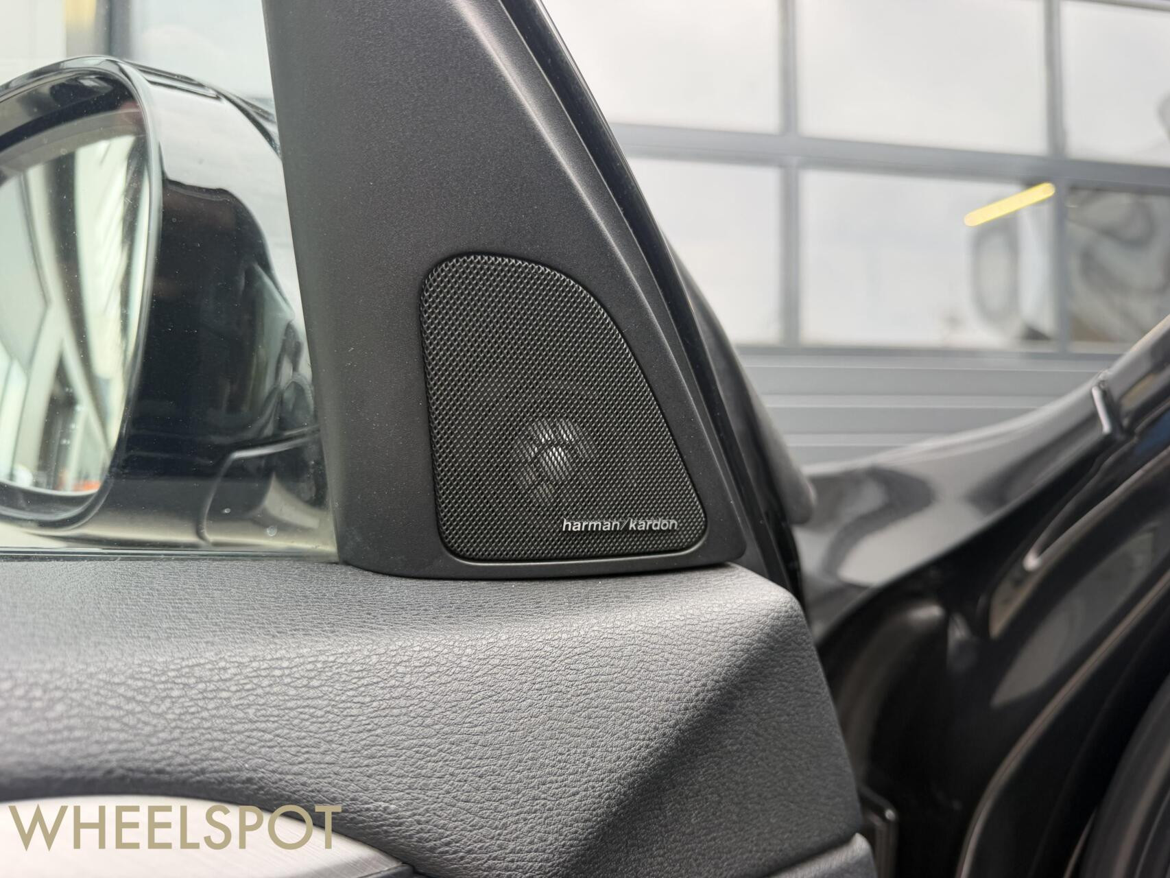 BMW X1 xDrive28i M-Sport|Pano|H&K|Keyless|Memory|Dealer OH