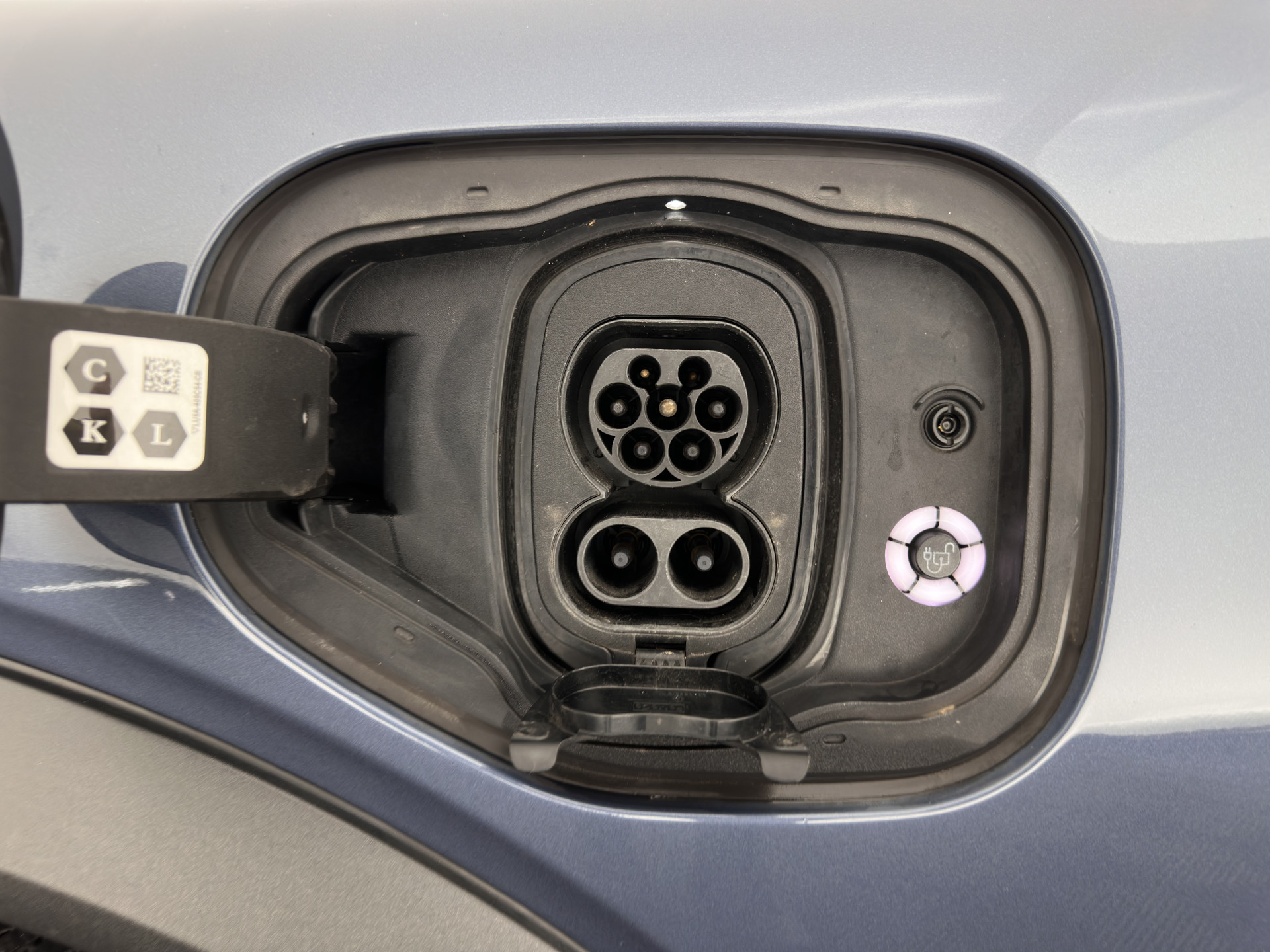 Ford Mustang Mach-E RWD 75 kWh [3-Fase ] {SOH-90%} (INCL-BTW) Aut.*LEATHER | FULL-LED | DAB | DIGI-COCKPIT | KEYLESS | NAVI-FULLMAP | CARPLAY | HEATED-COMFORTSEATS | TOPVIEW |  ADAPTIVE-CRUISE | PRIVACY-GLASS | 18'' ALU*