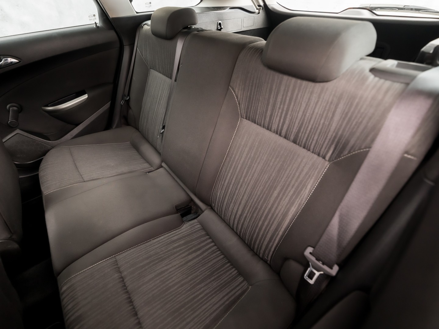 Opel Astra Sports Tourer 1.4 Turbo Sport (AIRCO, CRUISE, GETINT GLAS, SPORTSTOELEN, LM VELGEN, NIEUWE APK, NIEUWSTAAT)