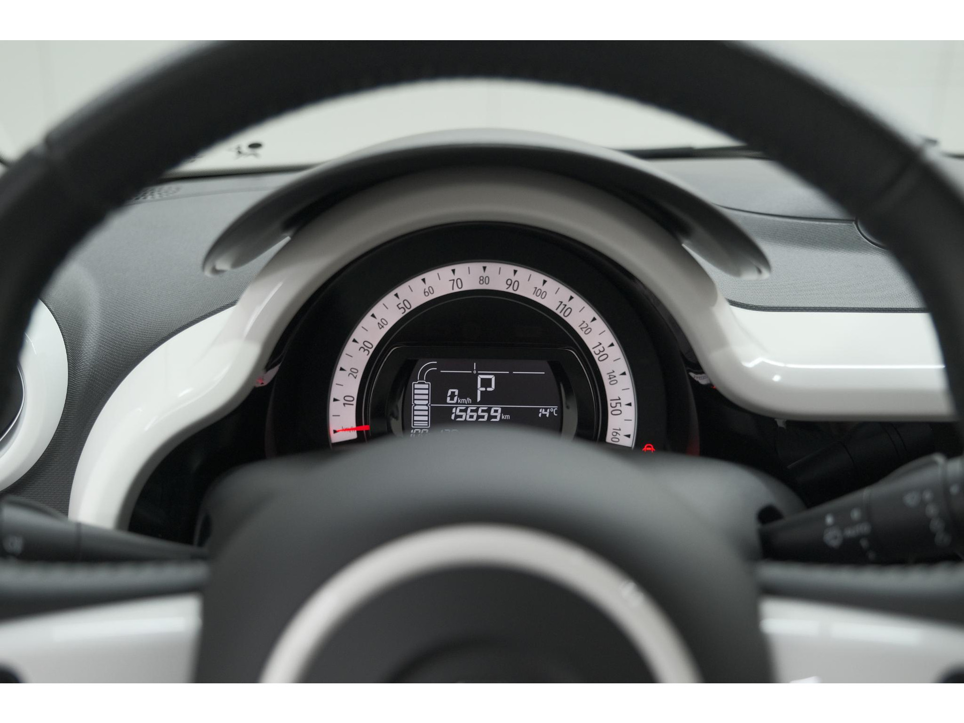 Renault Twingo Z.E. R80 Collection | Lage Kilometerstand | Apple Carplay | Climate Control