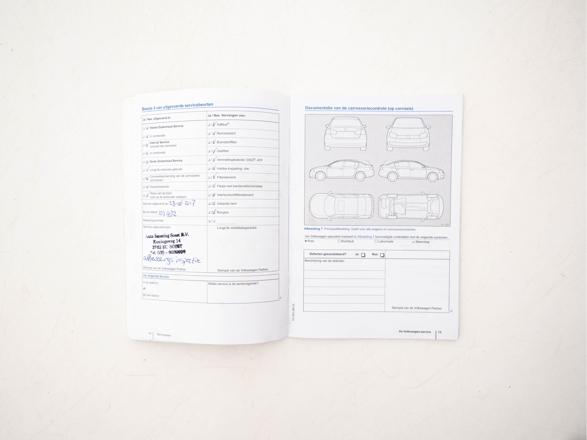 Volkswagen Jetta 1.4 TSI Hybrid Highline Executive-Pack Aut. *PANO | BI-XENON | NAVI-FULLMAP | CAMERA | HEATED-COMFORTSEATS | ECC | PDC | PRIVACY-GLASS | CRUISE | RADIO-CD | SHIFT-PADDLES | 17''ALU*