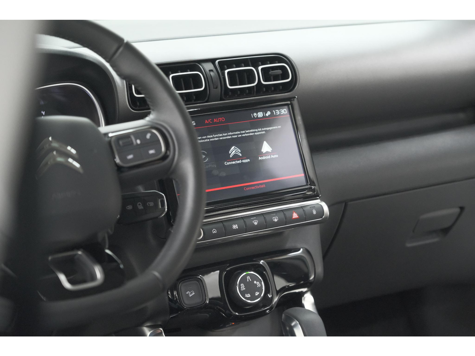 Citroen C3 Aircross PureTech 130 EAT6 Max | Allseason Banden | Parkeersensoren | Navigatie | Apple Carplay