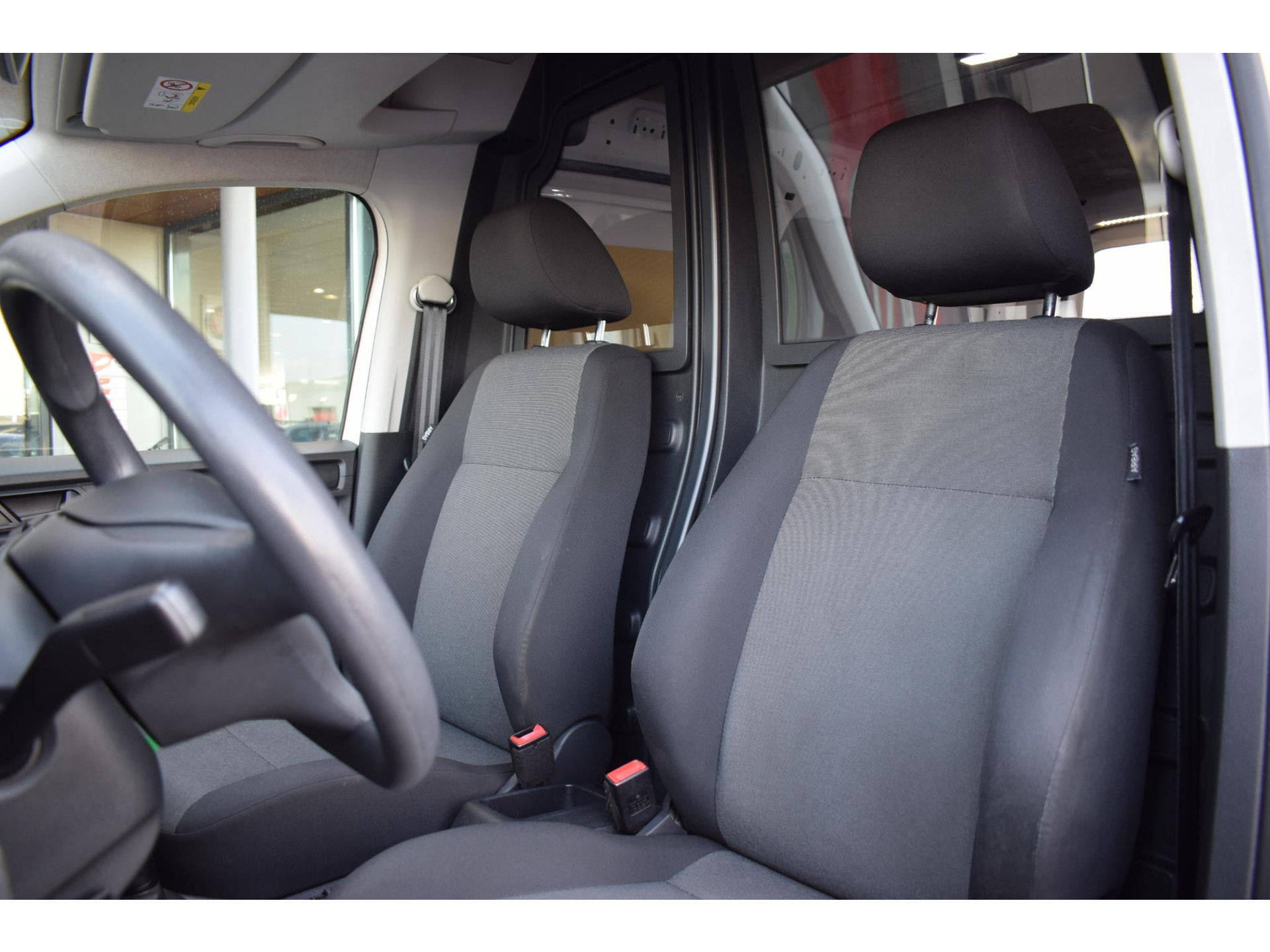 Volkswagen Caddy 2.0 TDI L2H1 BMT Maxi Comfortline | Automaat | Dubbele Schuifdeur | Airco | Zwaailicht