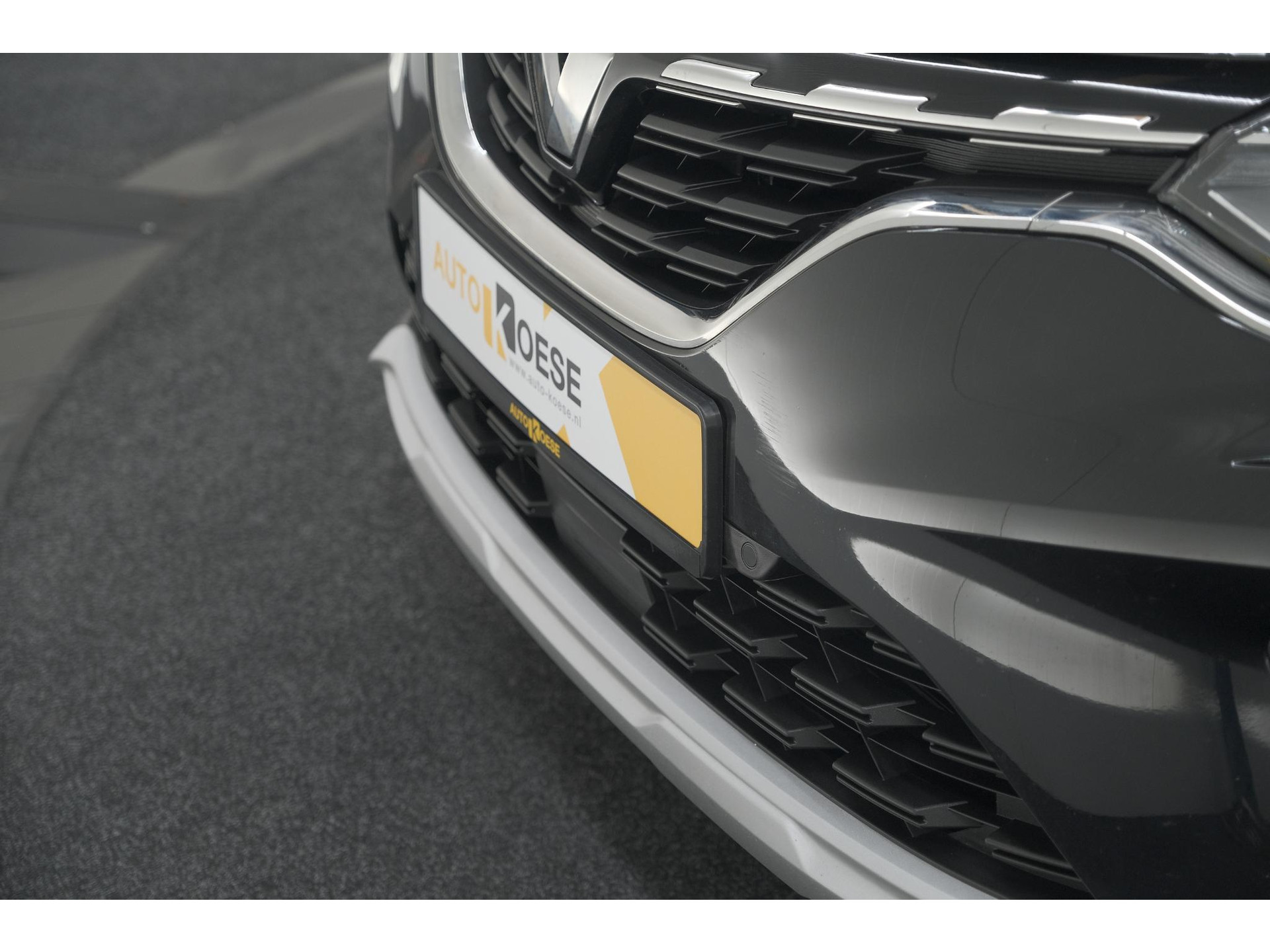 Renault Captur 1.6 E-Tech full hybrid 145 techno | Pack Full Screen | Camera | Navigatie | Allseason Banden