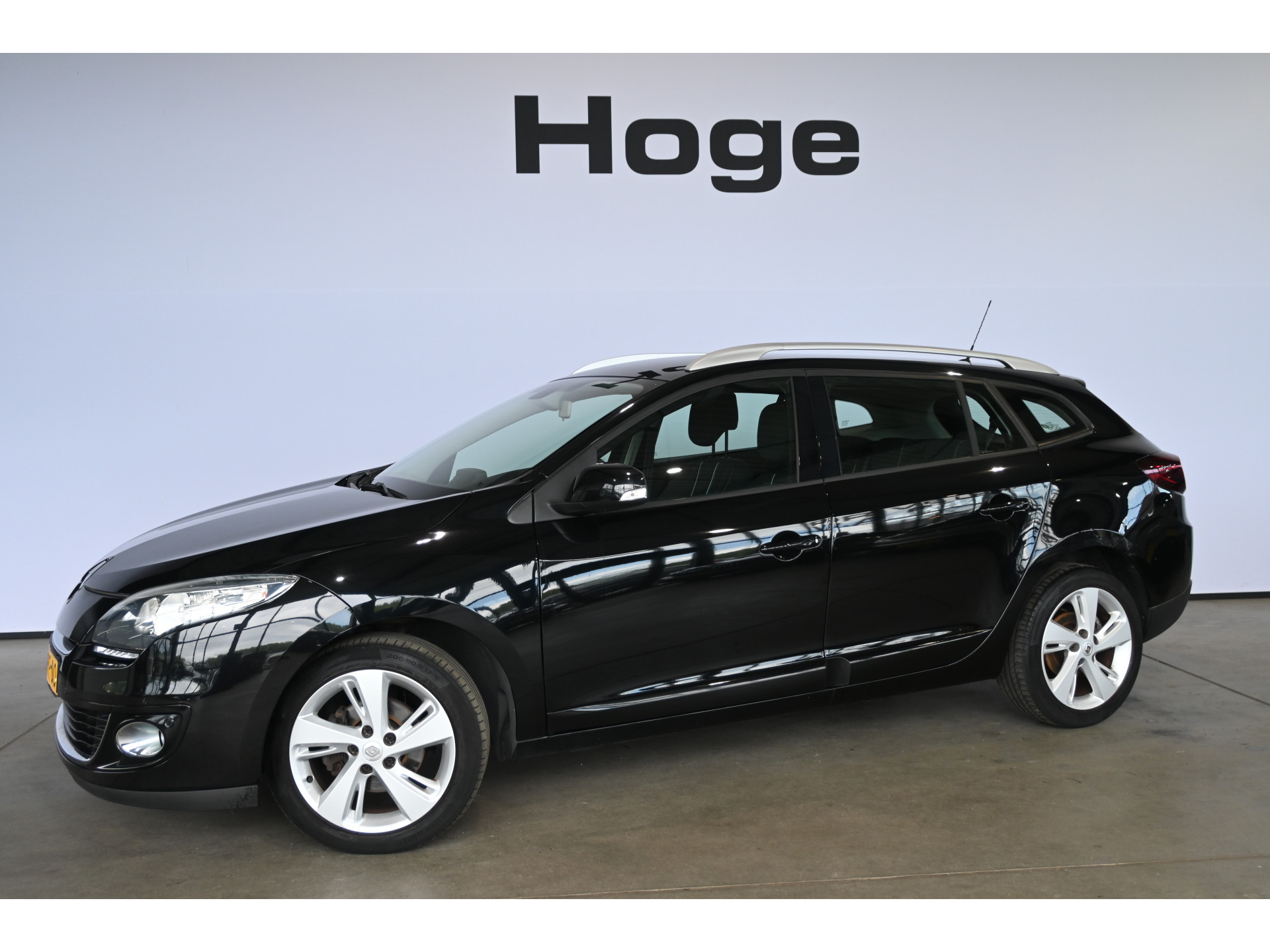 Renault Mégane Estate 1.2 TCe Authentique Nap! Clima Navigatie Cruise Pdc Goed Onderhouden! Inruil Mogelijk!