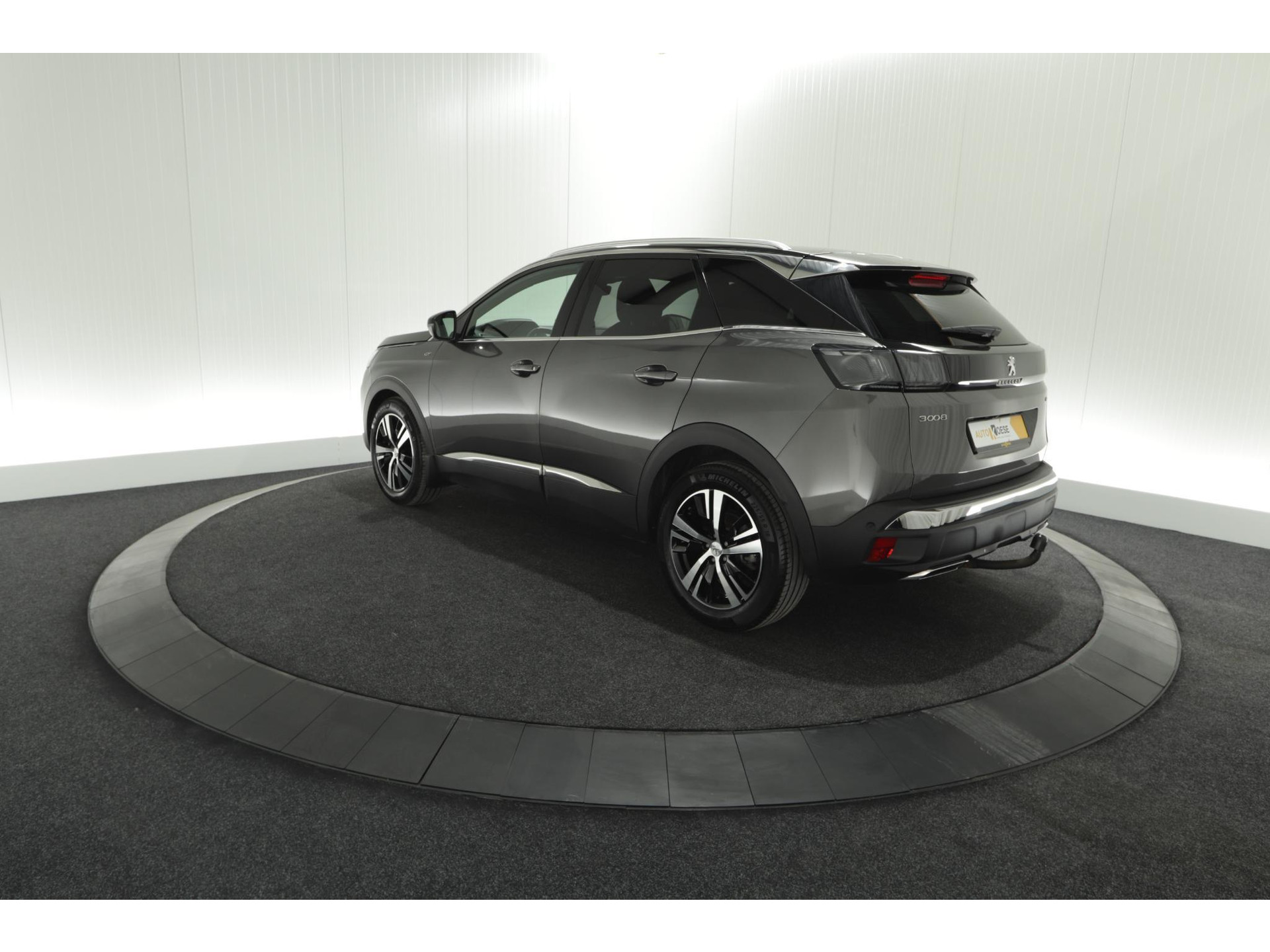 Peugeot 3008 1.6 PureTech 180 EAT8 GT | Trekhaak | Camera | Dodehoekdetectie | Navigatie