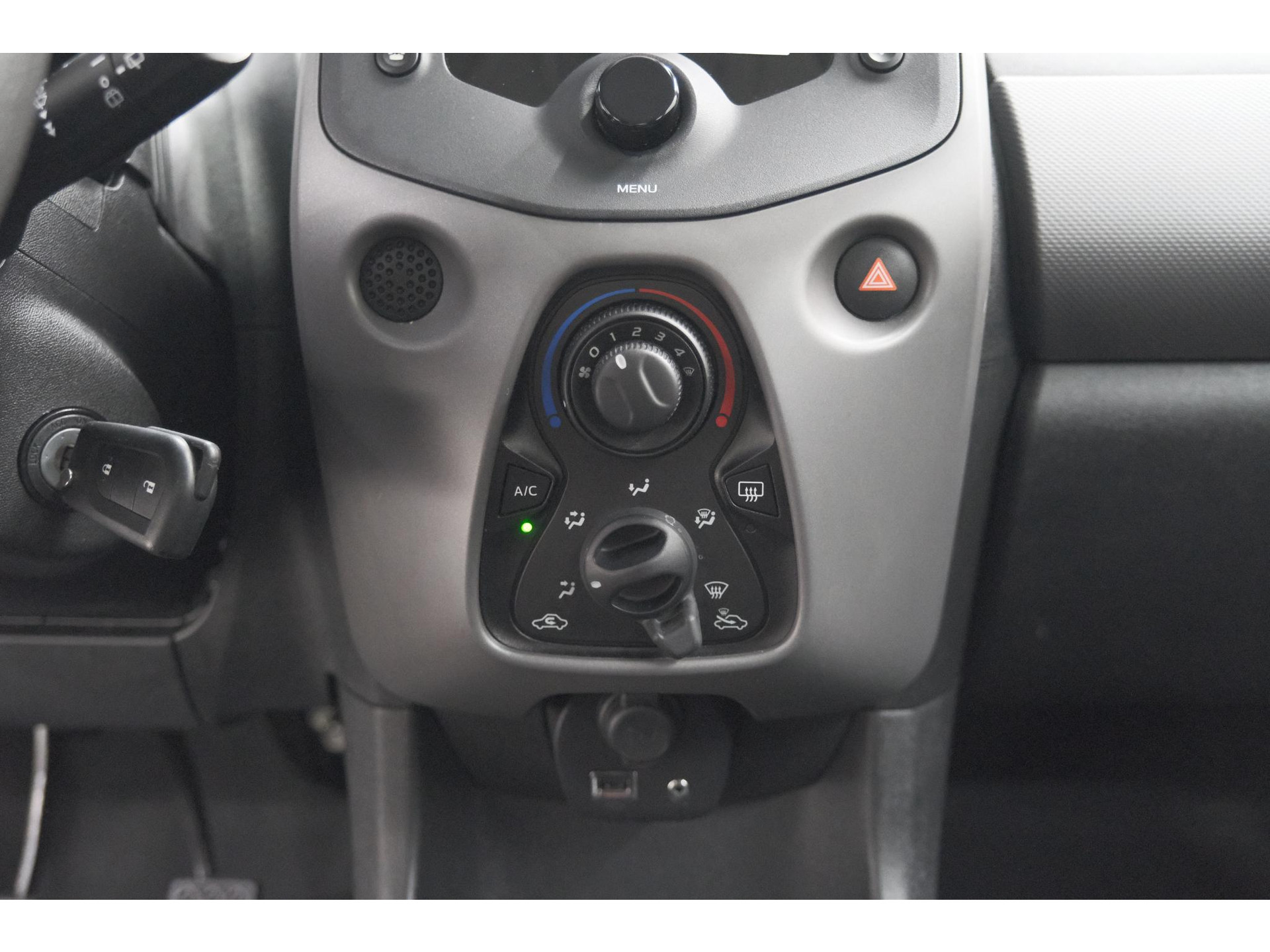 Peugeot 108 1.0 e-VTi Active | Airco | Bluetooth | Elektrische ramen|  5 Deurs