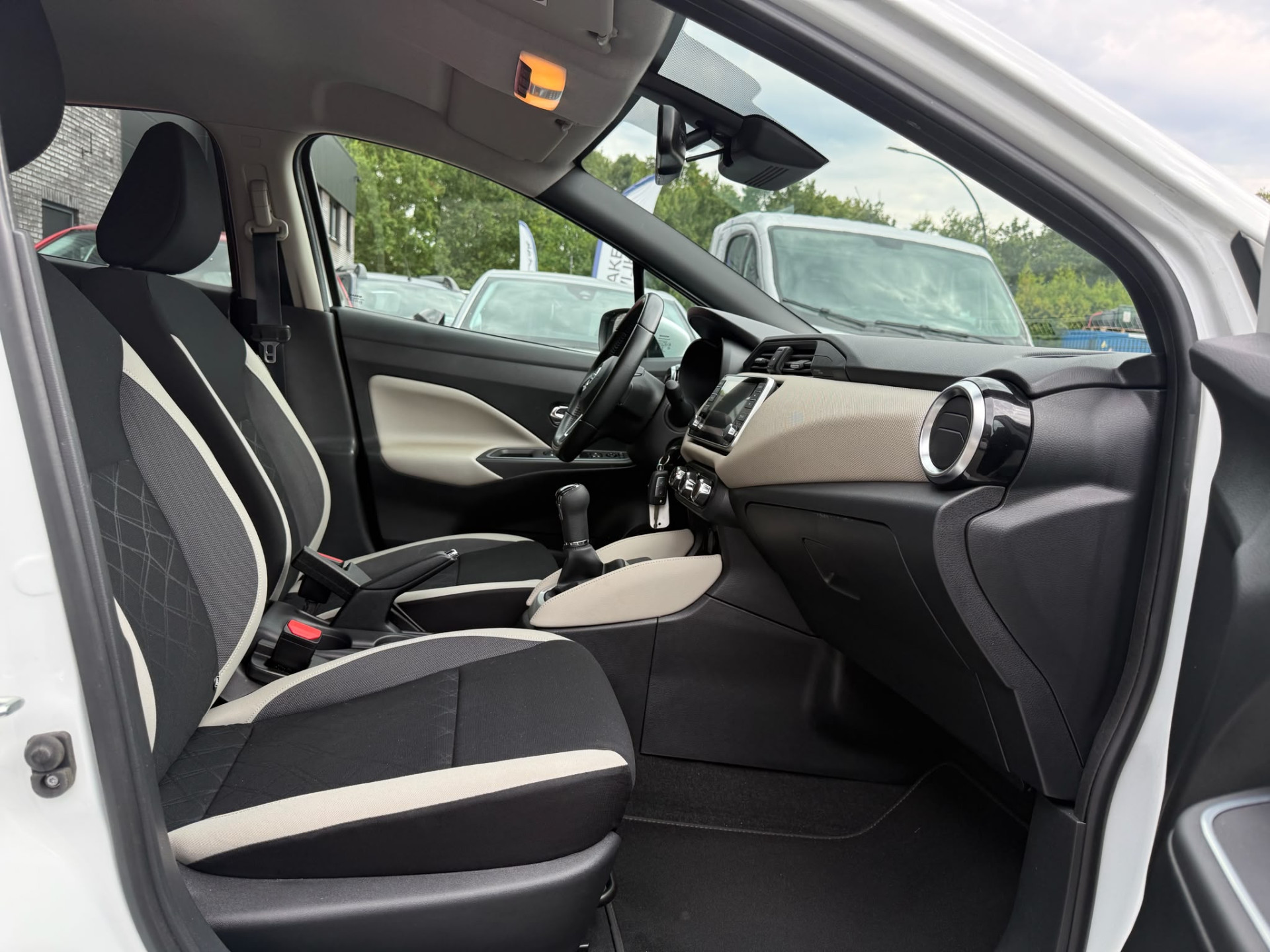 Nissan Micra 1.0 IG-T N-Connecta | 2E EIGENAAR | 3/6 OF 12 MND GARANTIE | CRUISE | CAMERA | AIRCO |