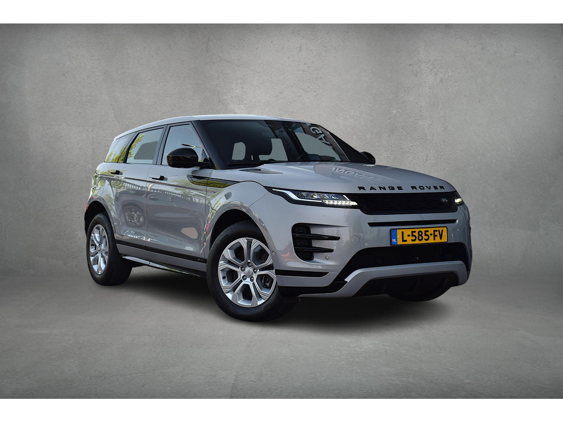 Land Rover Range Rover Evoque 1.5 P300e AWD SE | R-Dynamic | Trekhaak | Leer | Camera