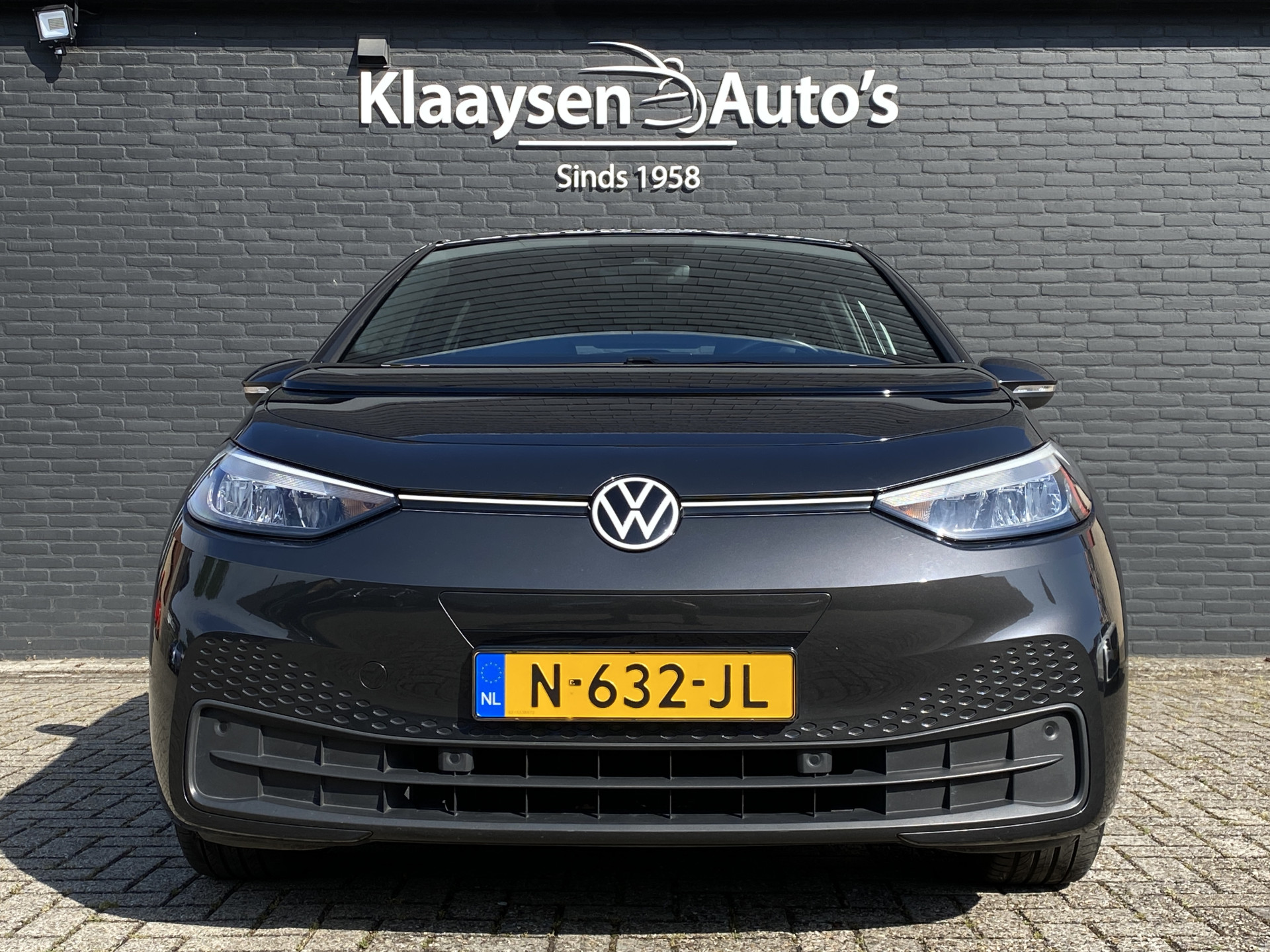 Volkswagen ID.3 Pure 45 kWh 150 pk | dealer onderhouden | navigatie | adapt. cruise | parkeersensoren | apple carplay