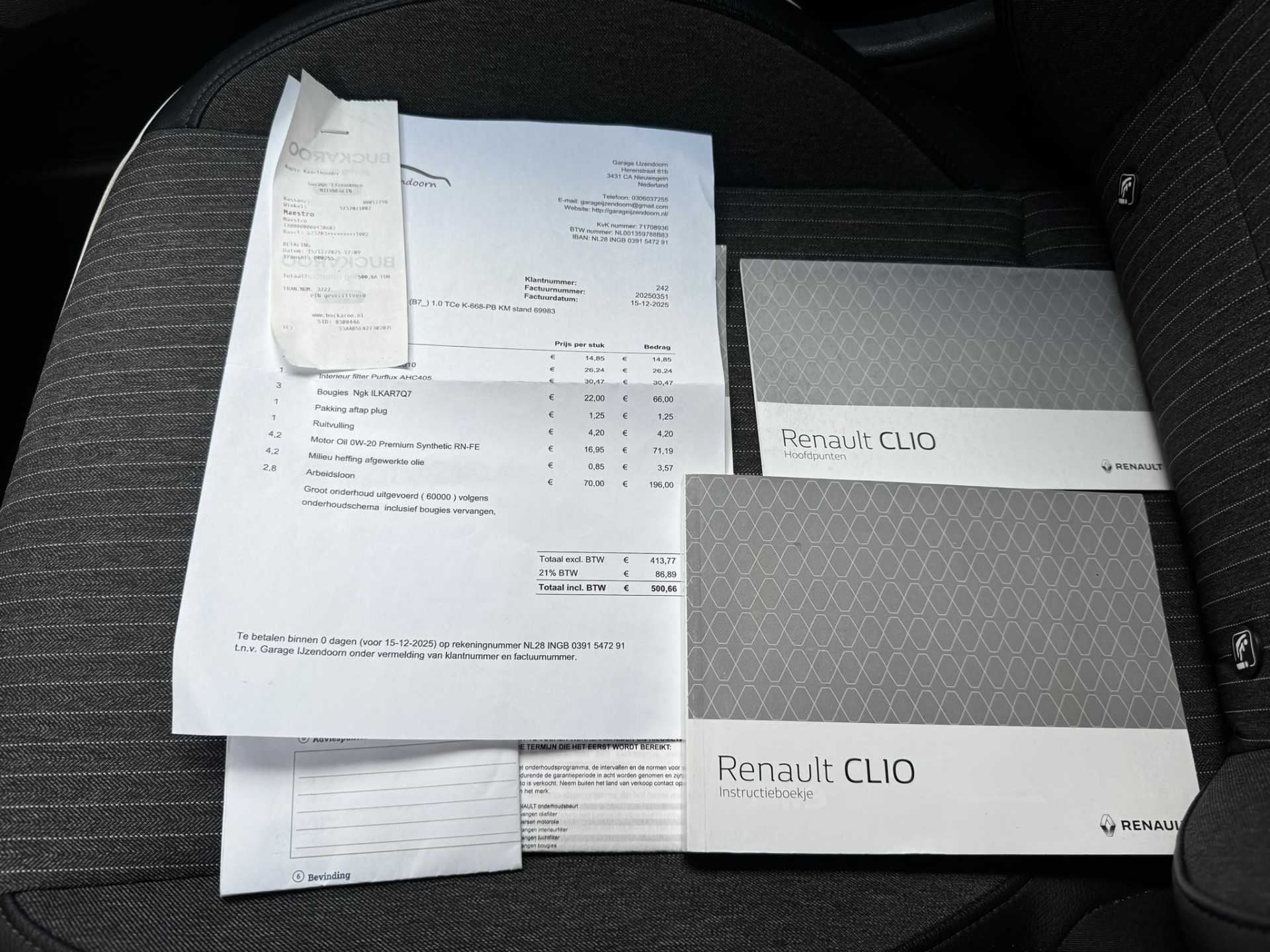 Renault Clio 1.0 TCe 100PK Automaat Intens Camera Trekhaak Apple-Carplay