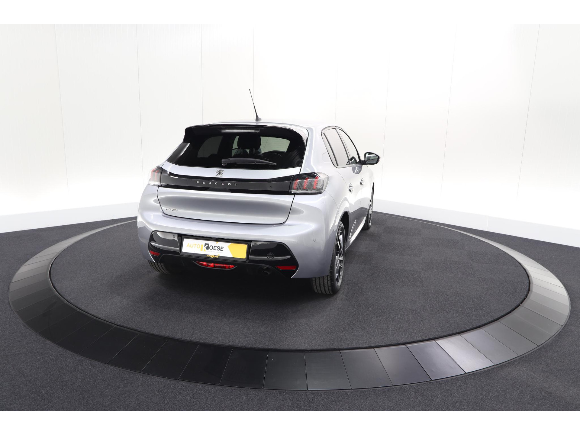 Peugeot 208 PureTech 100 EAT8 Allure Pack | Camera | Navigatie | Apple Carplay | Parkeersensoren