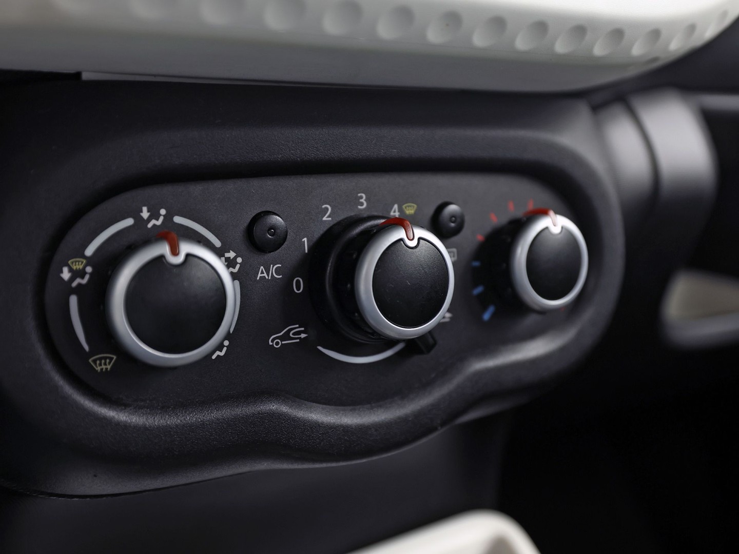 Renault Twingo 1.0 SCe Collection (AIRCO, ELEK RAMEN, CRUISE, SPORTSTOELEN, NIEUWE APK, NIEUWSTAAT)