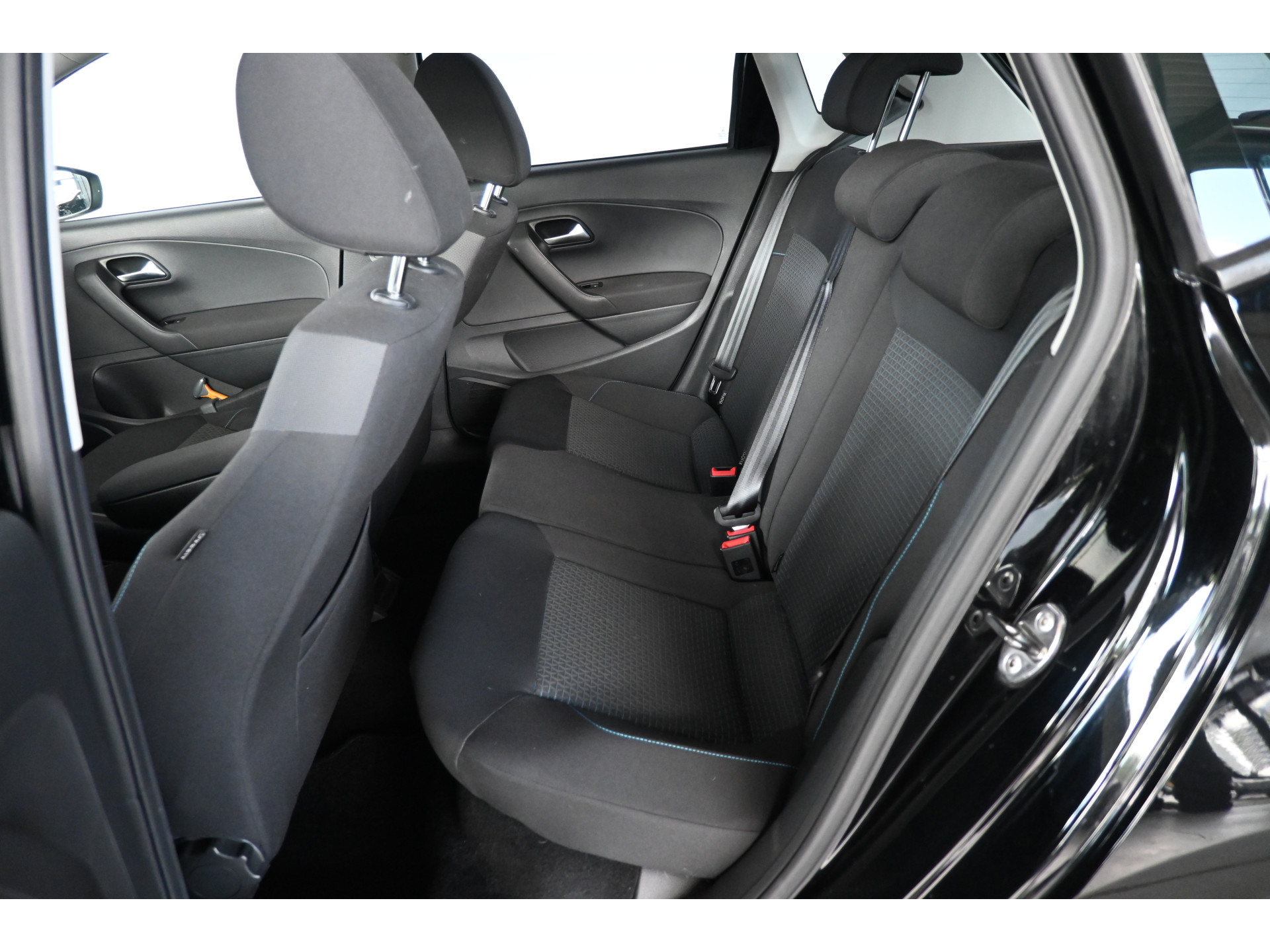 Volkswagen Polo 1.0 BlueMotion Edition Clima Navigatie Cruise Control Goed Onderhouden! Inruil Mogelijk!