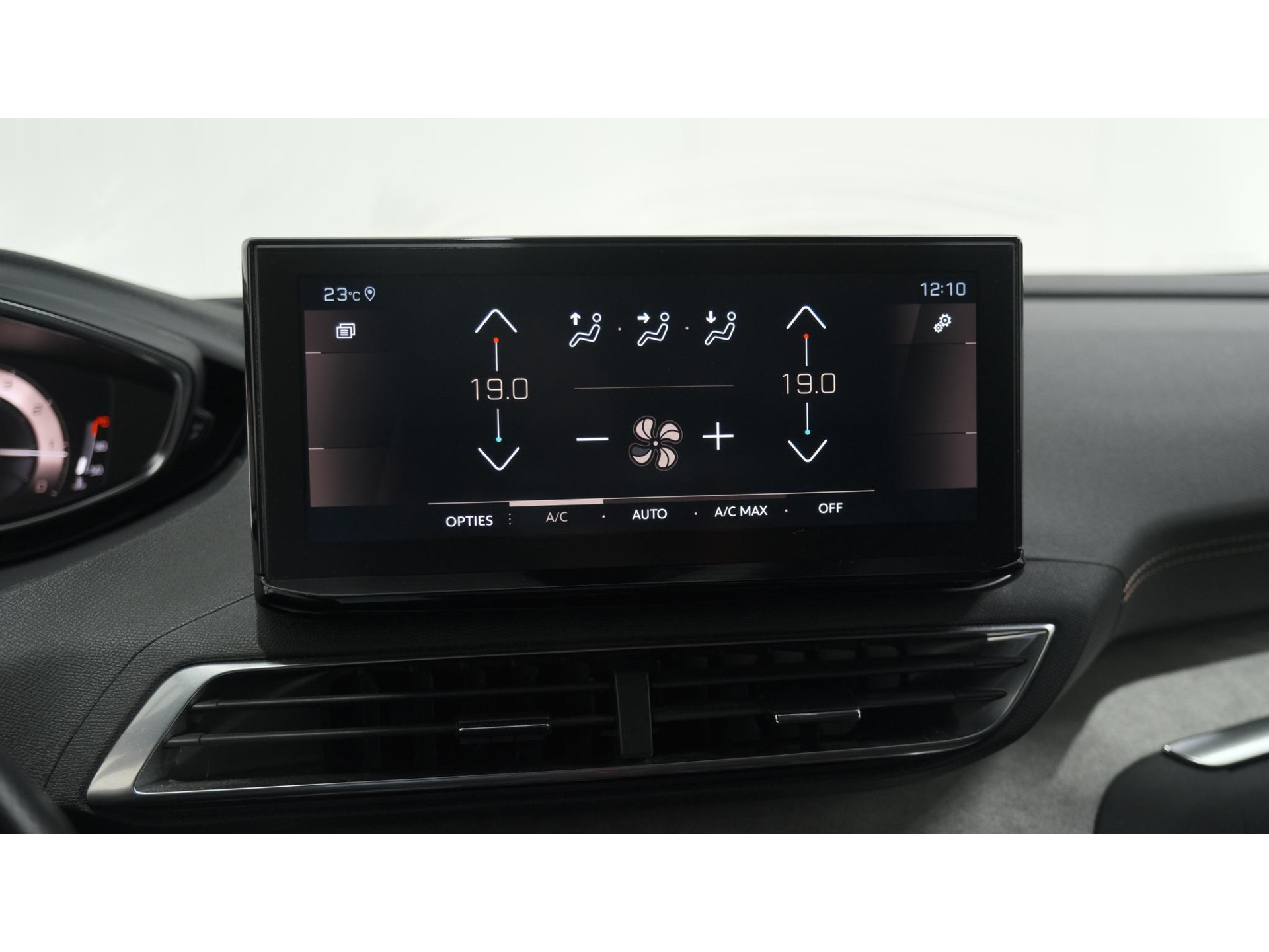 Peugeot 3008 1.6 PureTech 180 EAT8 GT | Trekhaak | Camera | Dodehoekdetectie | Navigatie