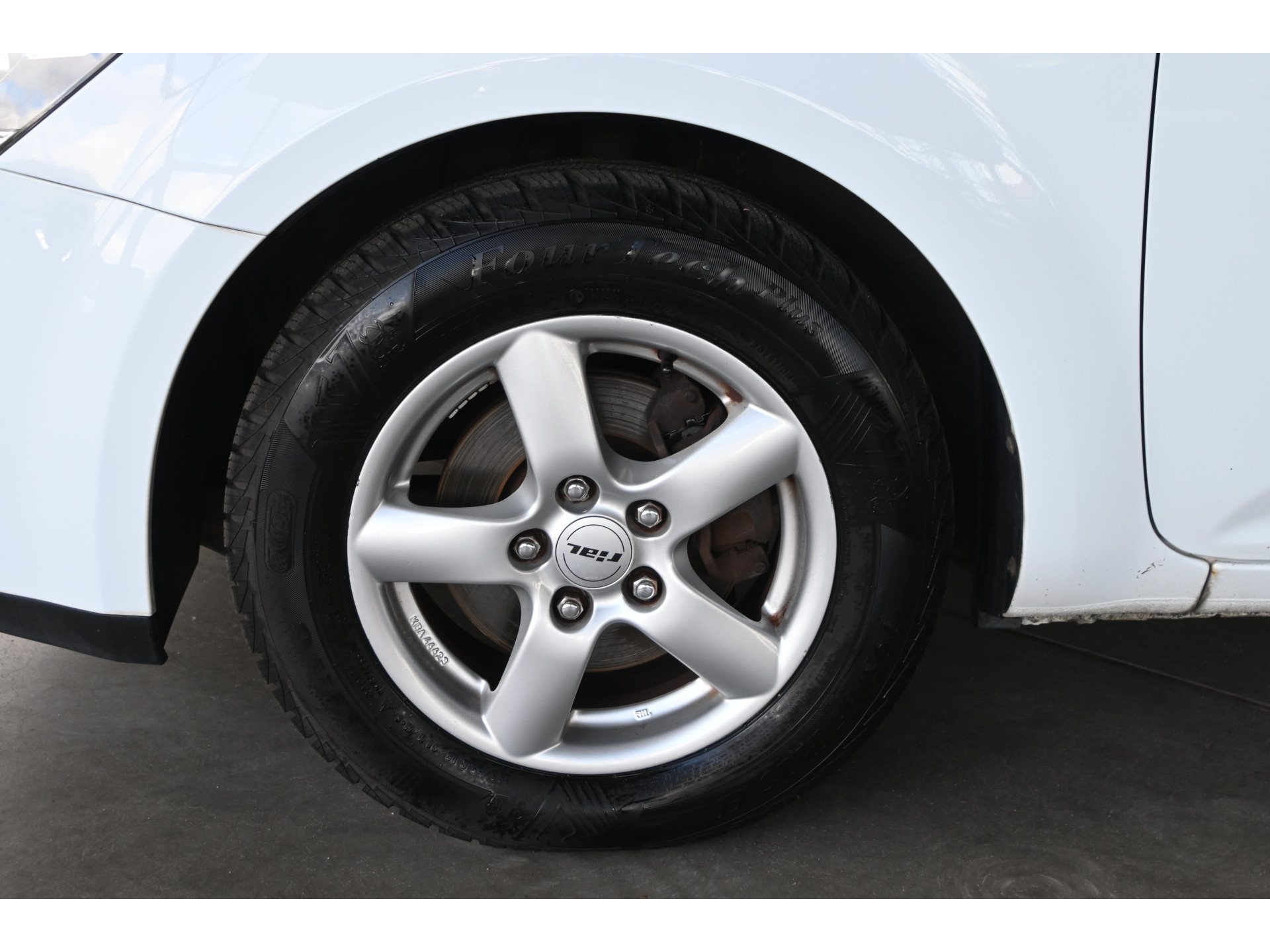Kia cee'd 1.4 CVVT X-tra Airco Trekhaak Stoelverwarming All in Prijs! Inruil Mogelijk!