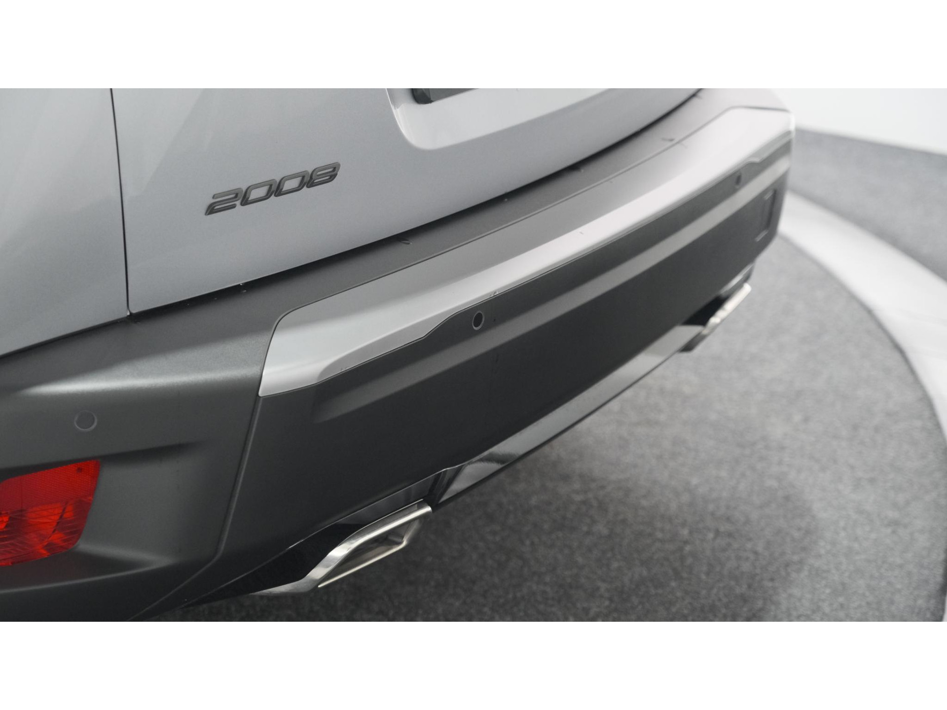 Peugeot 2008 PureTech 130 EAT8 GT | 360 Camera | Adaptieve Cruise Control | Dodehoekdetectie | Apple Carplay