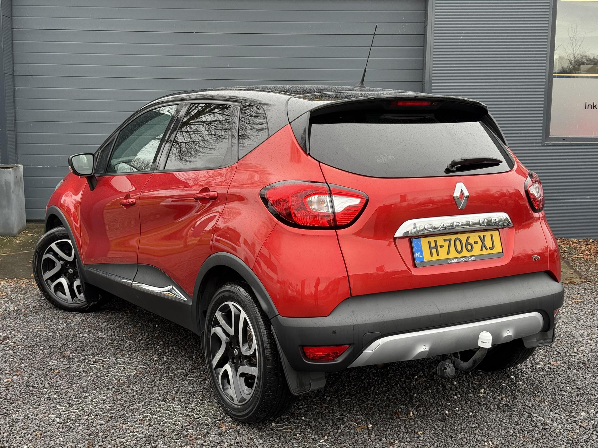 Renault Captur 1.2 TCe Xmod 1e Eigenaar,Trekhaak,Camera,Navi,Stoelverw,Keyless,Halfleder,Lm velgen,120pk,Automaat,Pdc,Apk tot 03-2027