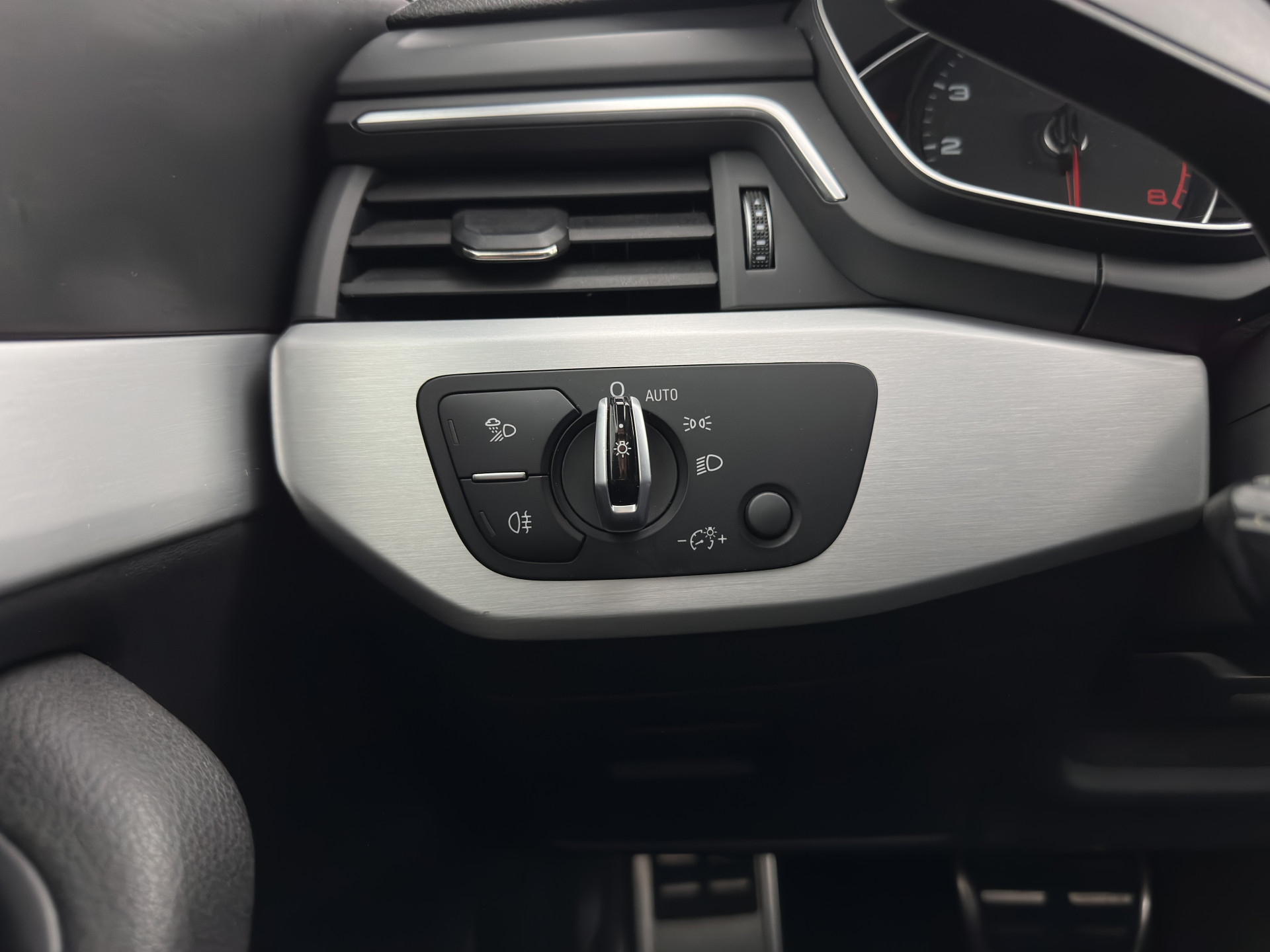 Audi A5 Sportback 1.4 TFSI S-Line Competition Aut. *FULL-LED | LEATHER-FABRIC | SPORT-SEATS | NAVI-FULLMAP | SHIFT-PADDLES | PRIVACY-GLASS | ECC | PDC | CRUISE | 18''ALU*