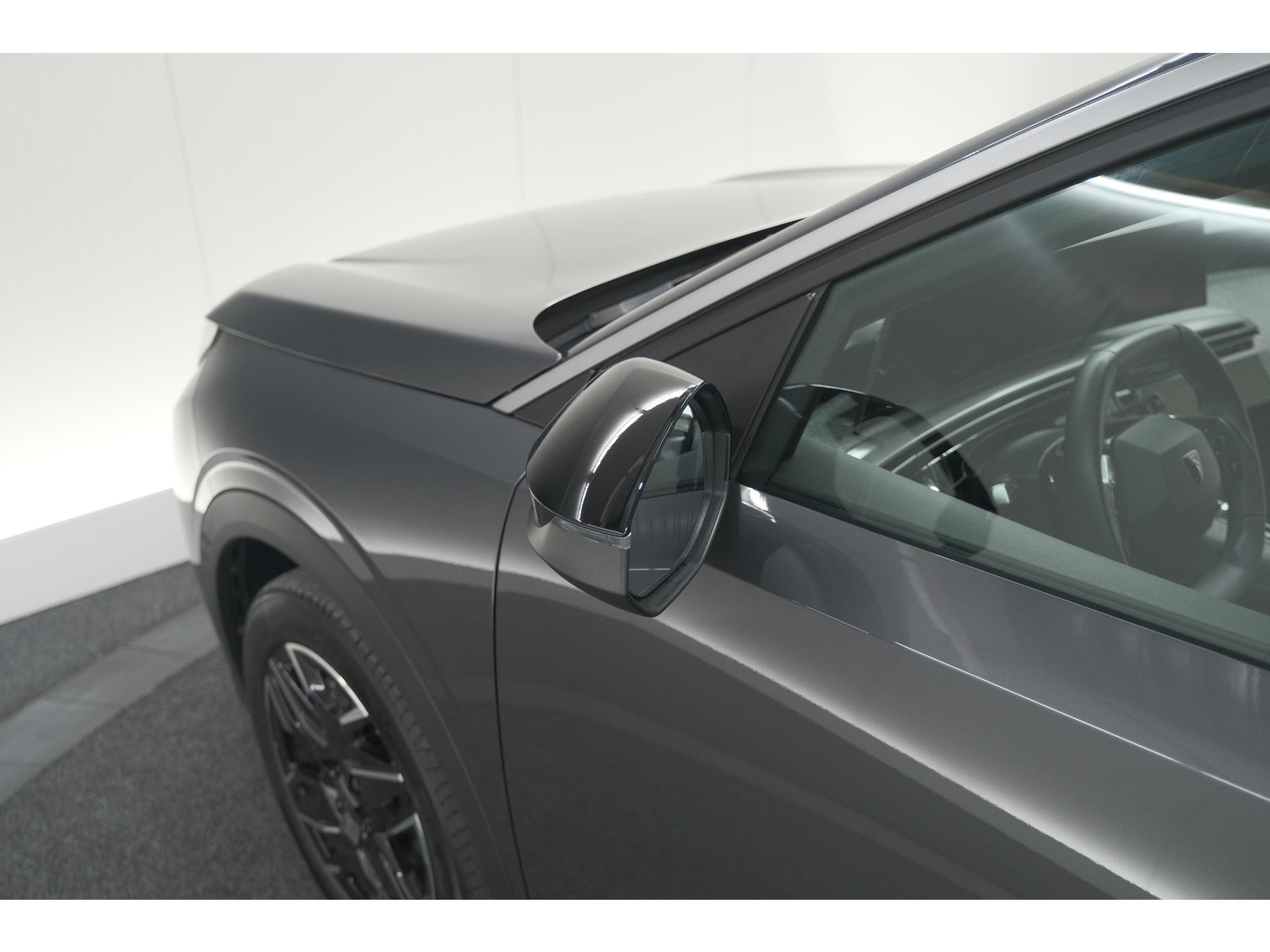 Peugeot 5008 1.2 Hybrid 136 e-DCS6 Allure | 7 Zitplaatsen | Camera | Stoelverwarming | Navigatie