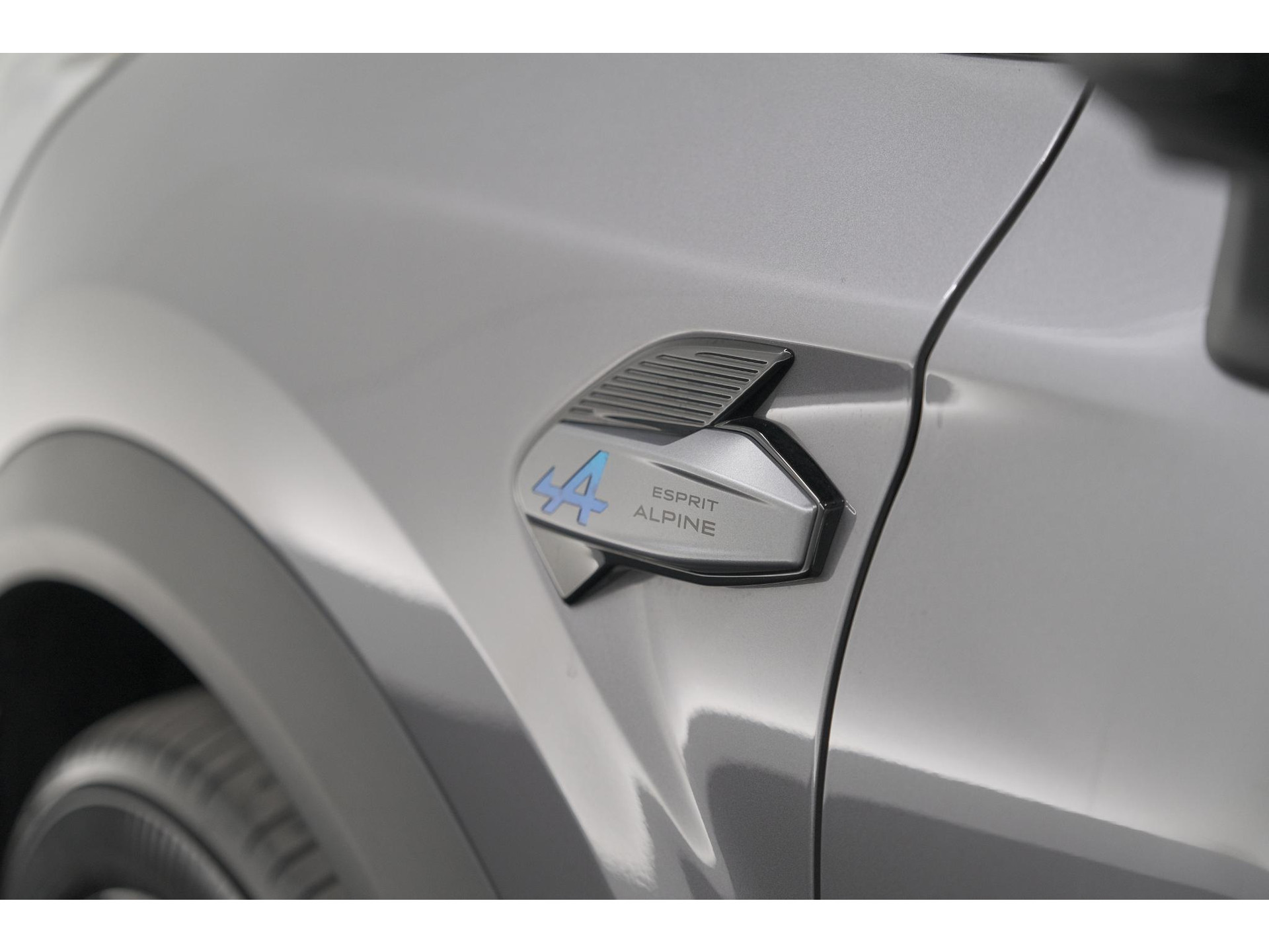 Renault Captur 1.8 E-Tech Full Hybrid 160 Esprit Alpine | 360 Camera | Dodehoekdetectie | Adaptieve Cruise Control