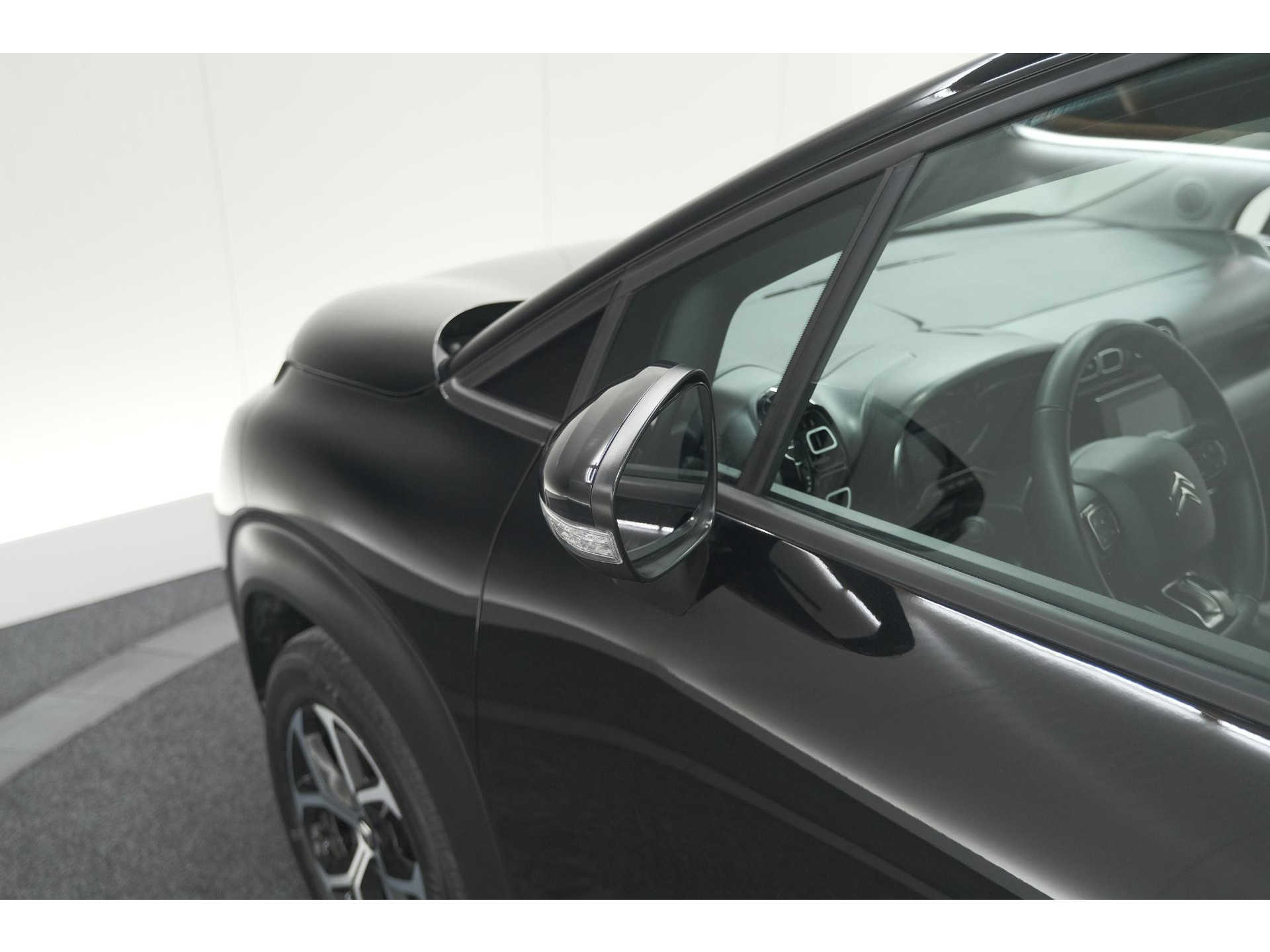 Citroen C3 Aircross PureTech 130 EAT6 Plus | Stoelverwarming | Apple Carplay | Parkeersensoren