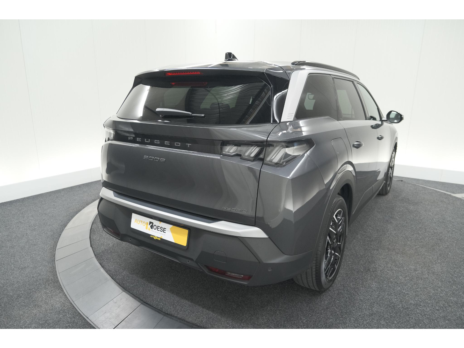 Peugeot 5008 1.2 Hybrid 136 e-DCS6 Allure | 7 Zitplaatsen | Camera | Stoelverwarming | Navigatie