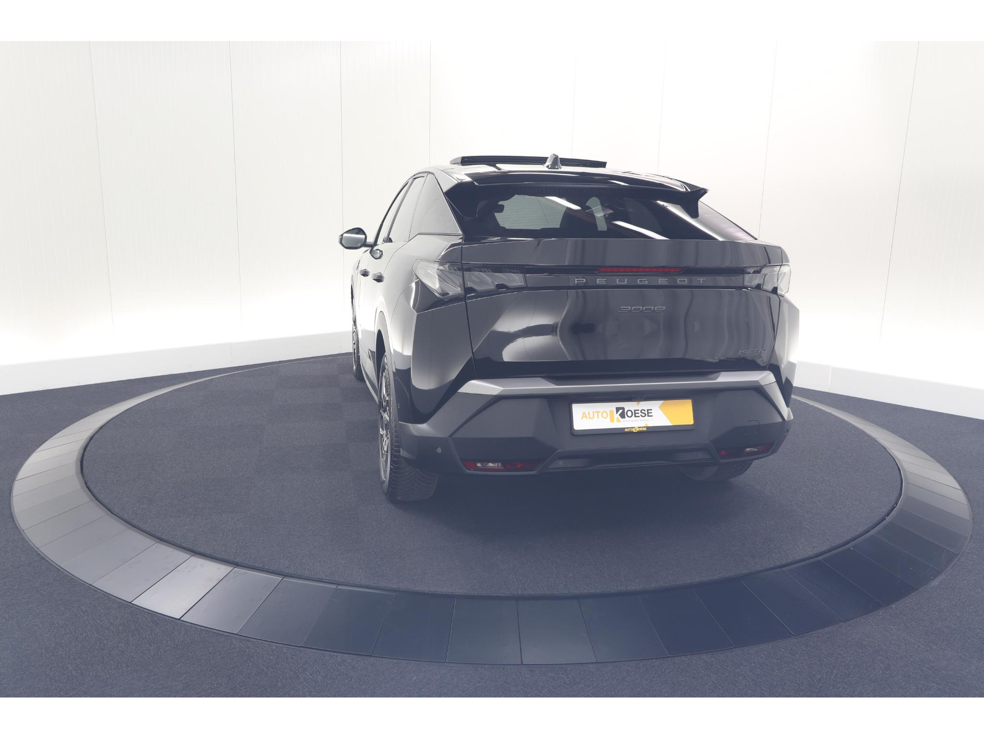 Peugeot 3008 1.2 Hybrid 136 GT | Panoramadak | 360 Camera | Stoelverwarming | Elektrische Kofferklep | Allseason Banden